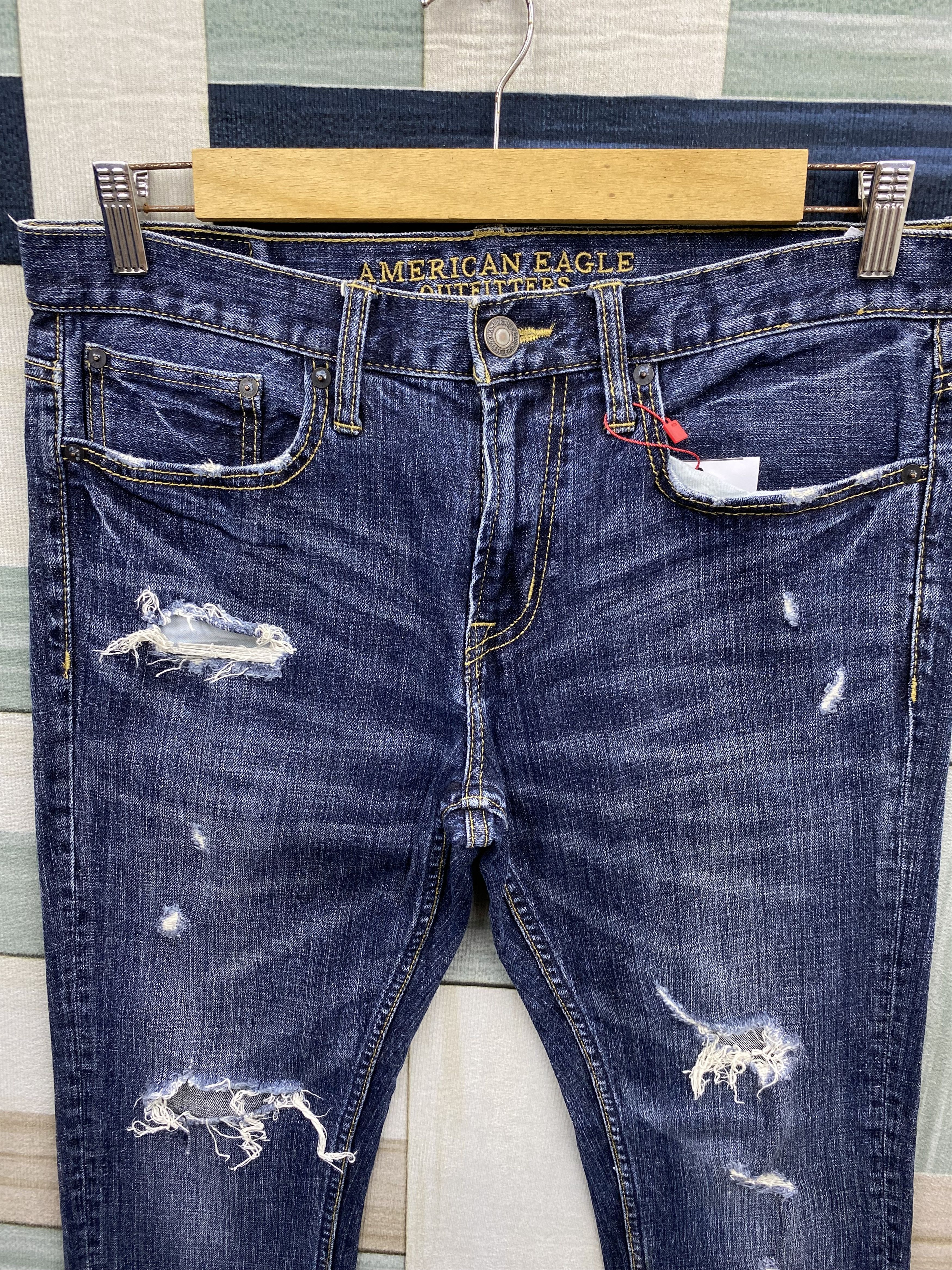 American Eagle Outfitters American Eagle Outfitters Ripped Denim Jean Size US 31 - 2 Thumbnail
