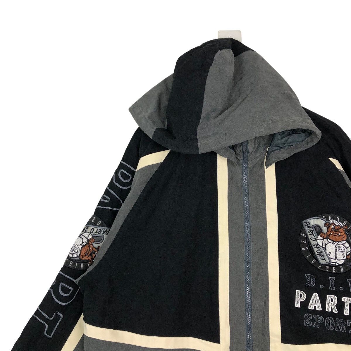 Cartoon Network VINTAGE PARTO SPORTS COACH JACKET BIG LOGO STREETWEAR STYLE Size US L / EU 52-54 / 3 - 6 Thumbnail
