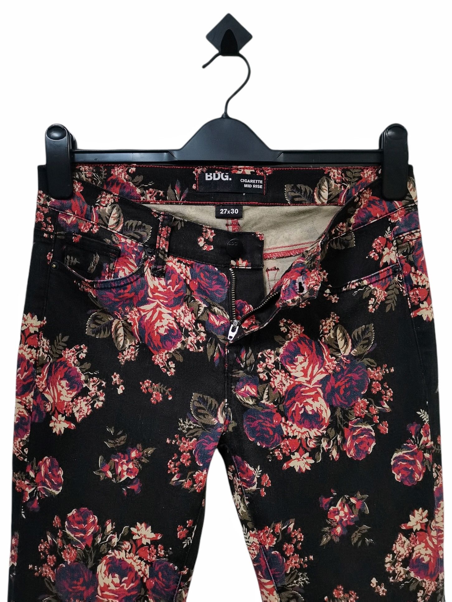 Art Comes First 🔥Fullprint Floral Skinny Jeans BDG Cigarette Mid Rise Rare Size US 30 / EU 46 - 12 Thumbnail