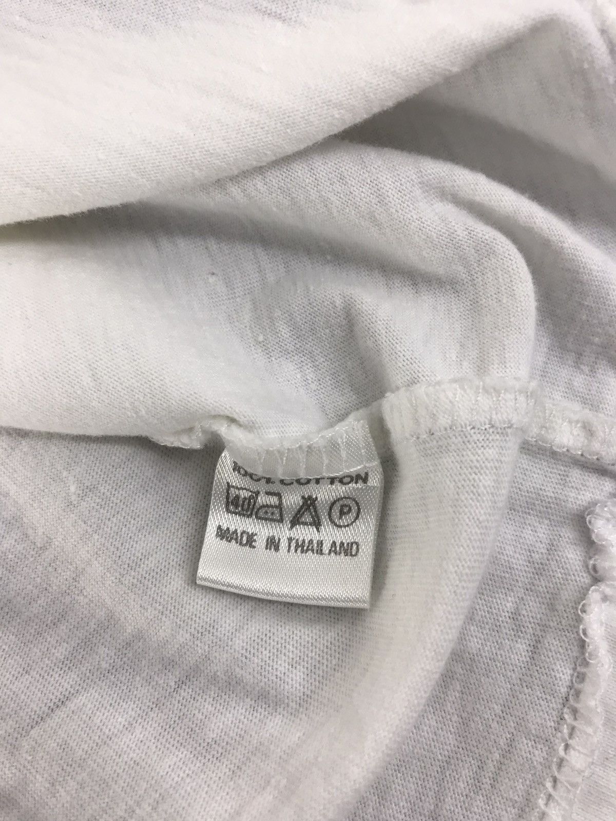 Japanese Brand × Vintage Boota Happy Good Day Crayon Screen Promo Tee Size US M / EU 48-50 / 2 - 5 Thumbnail