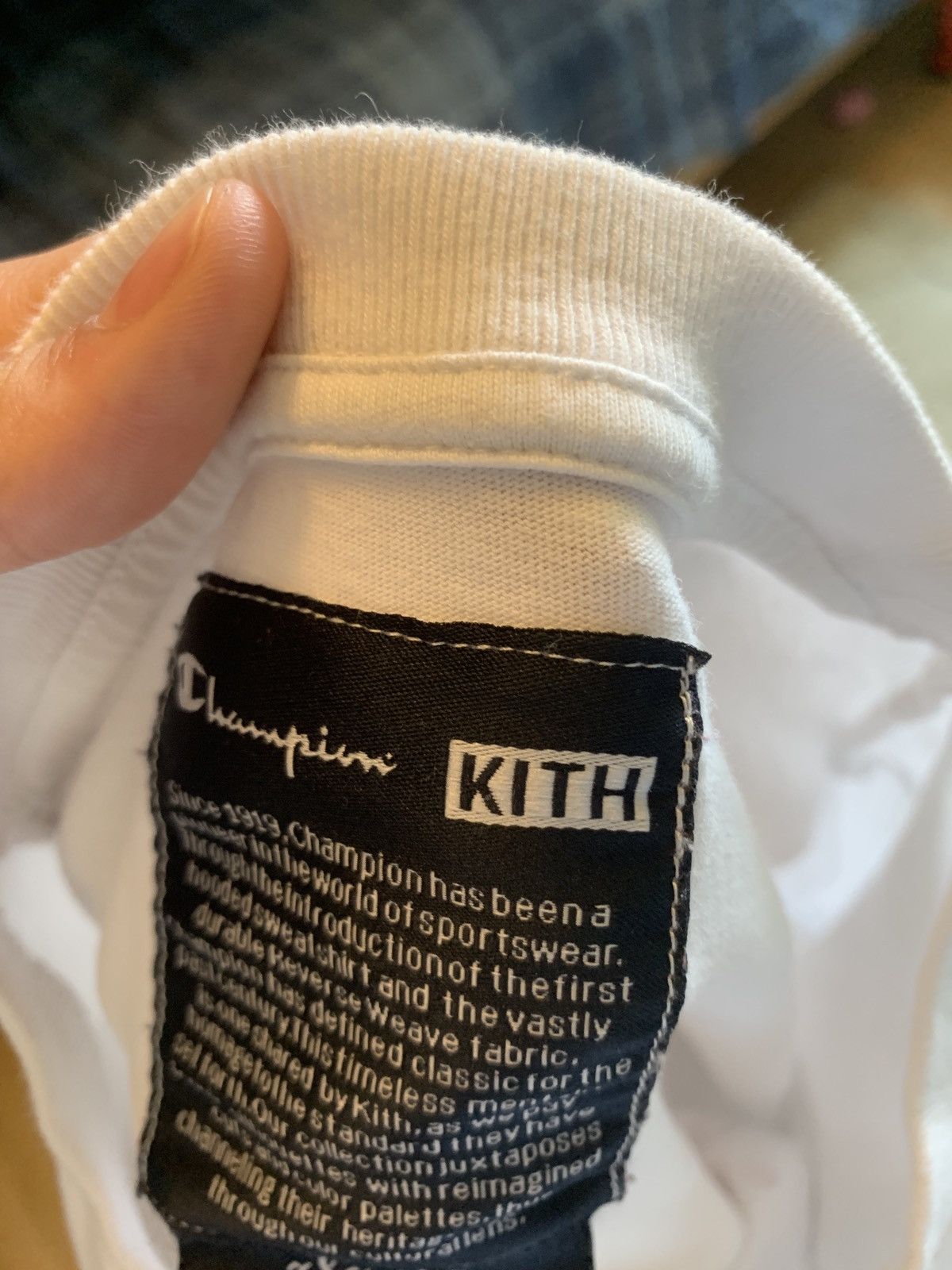 Champion × Kith Rare 2018 Kith x Champion Rainbow Script Logo Tee Size US M / EU 48-50 / 2 - 2 Thumbnail