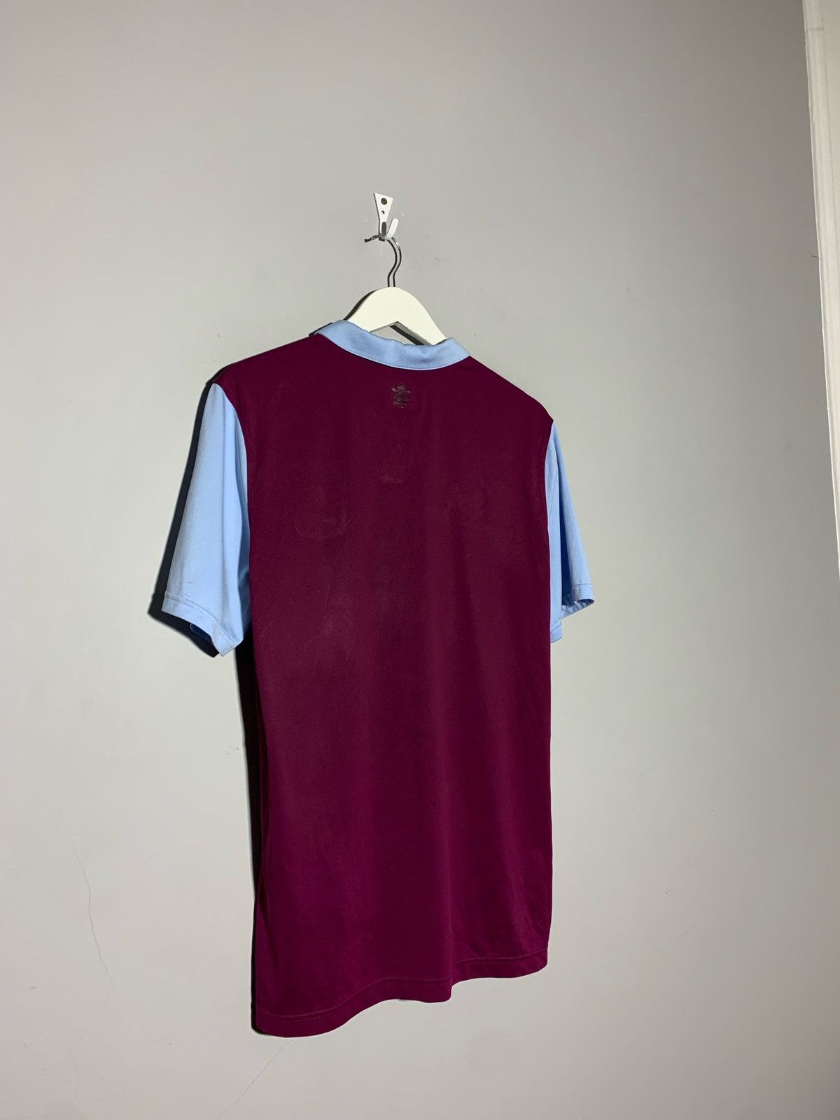 Under Armour Aston Villa Under Armour 2016/17 Y2k Football Shirt Size US L / EU 52-54 / 3 - 8 Thumbnail