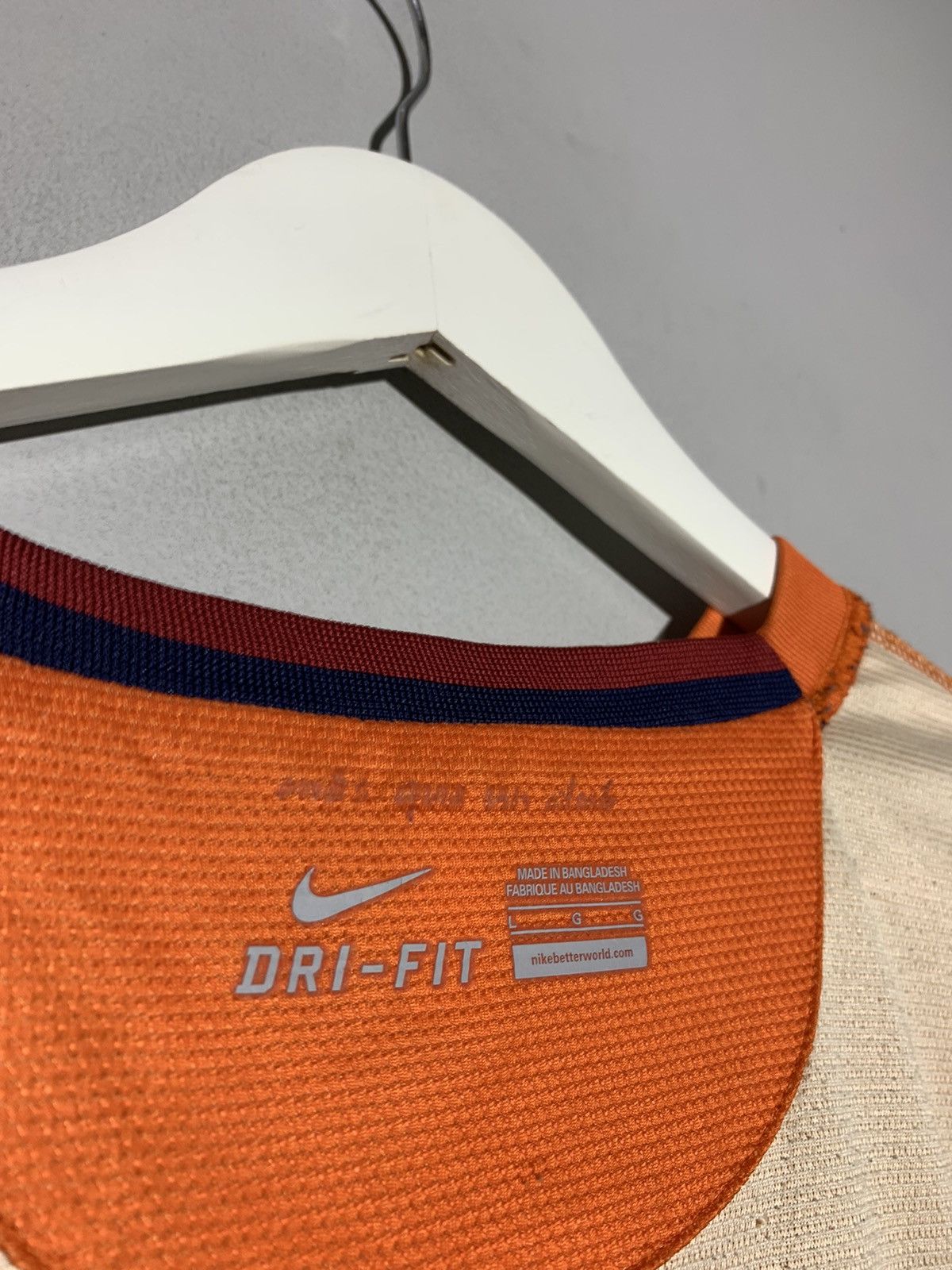 Nike F.C Barcelona Nike 2012/13 Y2k Streetwear Football Shirt Size US L / EU 52-54 / 3 - 14 Thumbnail