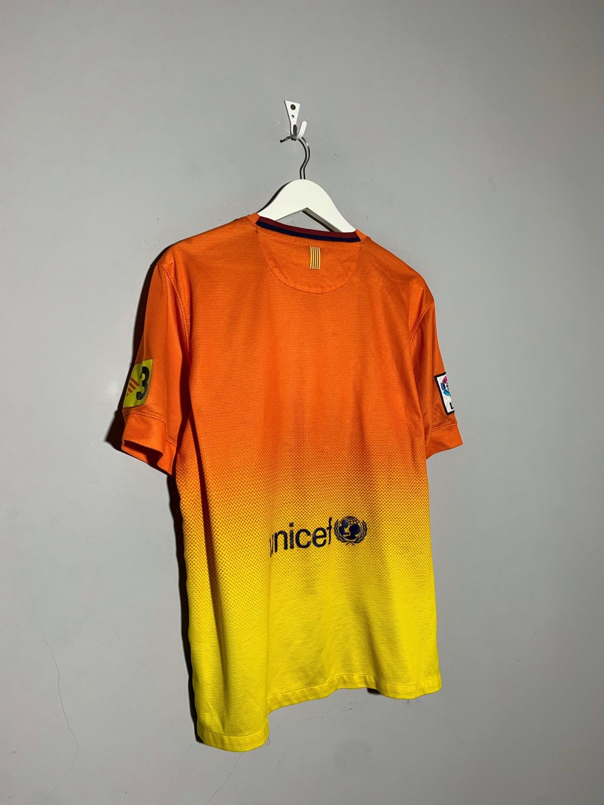 Nike F.C Barcelona Nike 2012/13 Y2k Streetwear Football Shirt Size US L / EU 52-54 / 3 - 11 Thumbnail