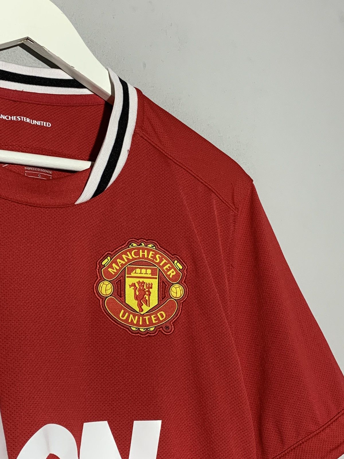 Nike Manchester United Nike 2011/12 Y2k Streetwear Football Shirt Size US L / EU 52-54 / 3 - 4 Thumbnail