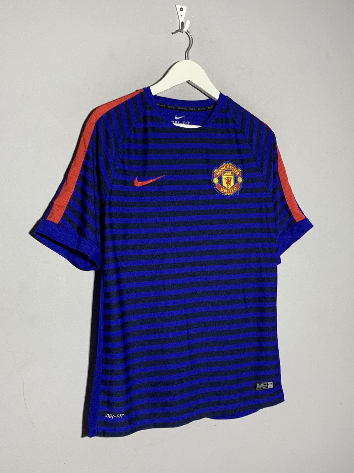 Nike Manchester United Nike Y2k Streetwear Football Shirt Size US XL / EU 56 / 4 - 2 Thumbnail