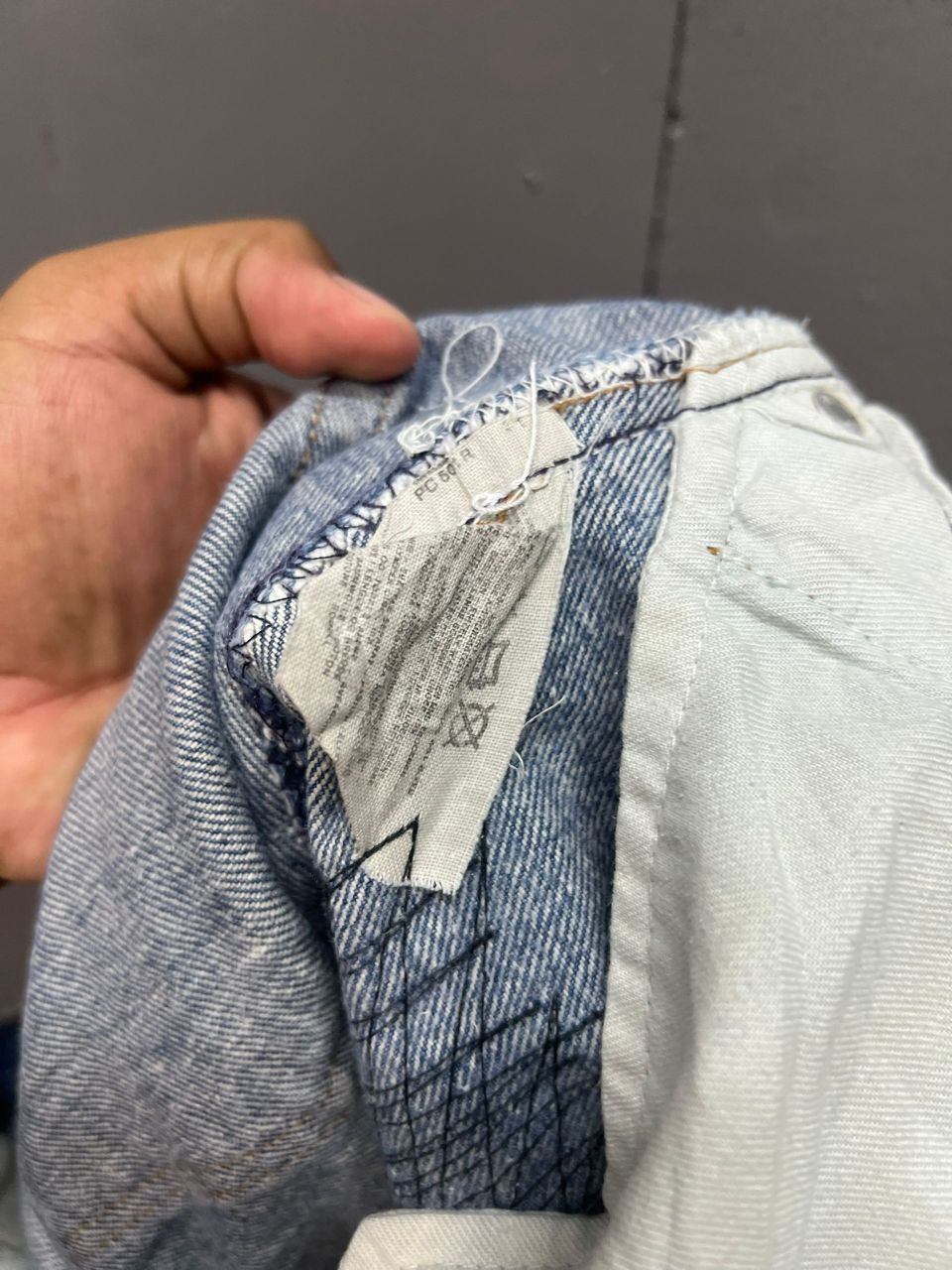 Levi's VINTAGE LEVI’S 501 DENIM JEANS CUSTOM SIZE 30 Size US 30 / EU 46 - 11 Thumbnail