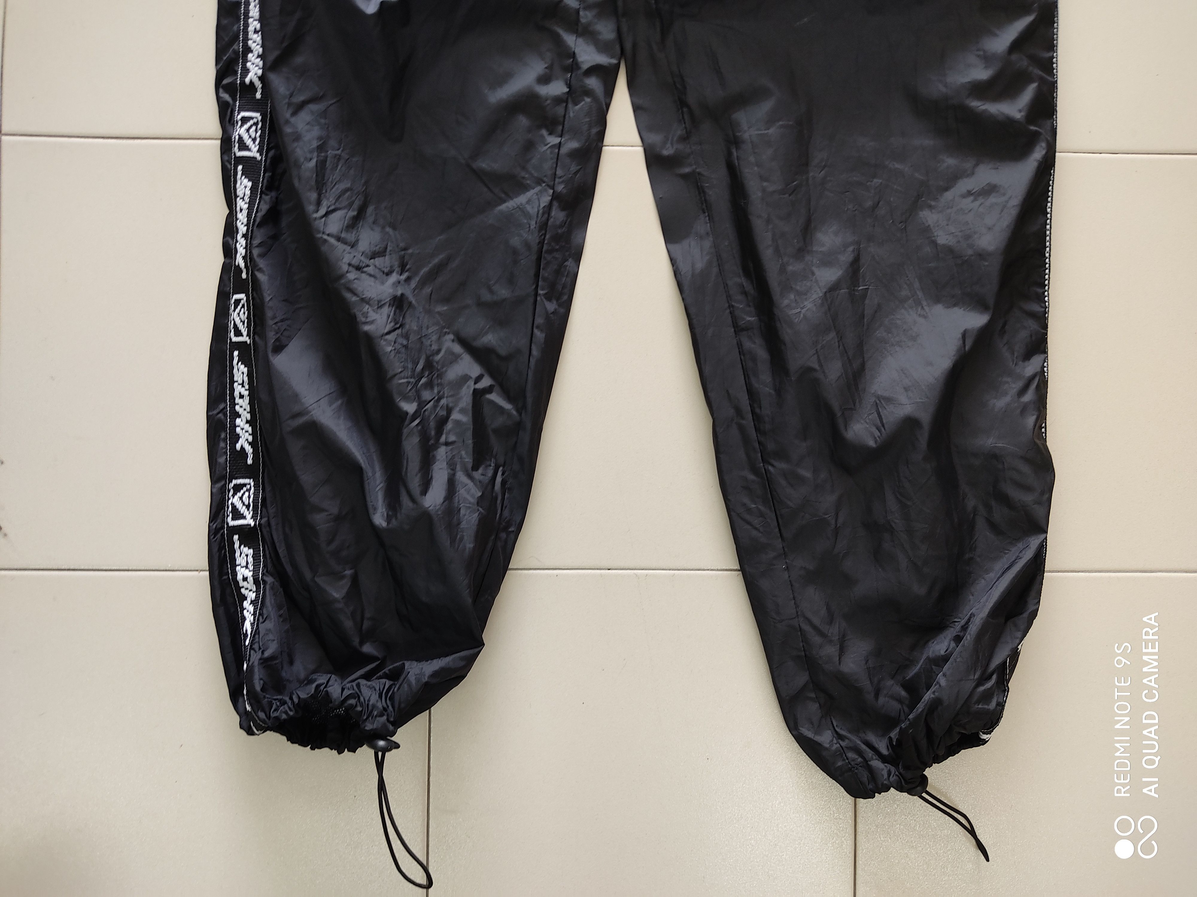 Japanese Brand SOHK Tape Line Joggerpants Size US 26 / EU 42 - 5 Thumbnail