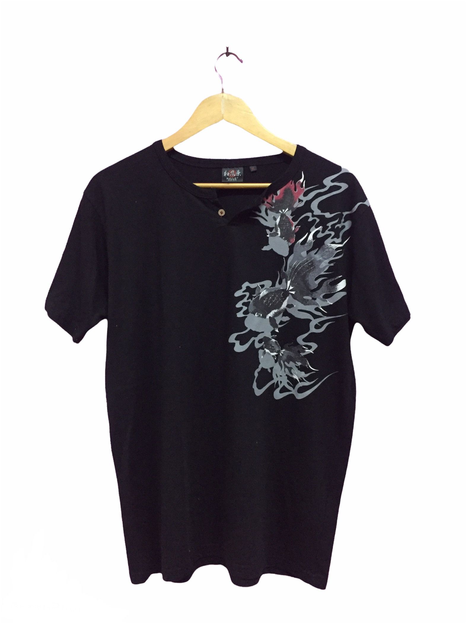 Japanese Brand Bullet Noise Fish Koi T-Shirts Size XL Size US XL / EU 56 / 4 - 1 Thumbnail