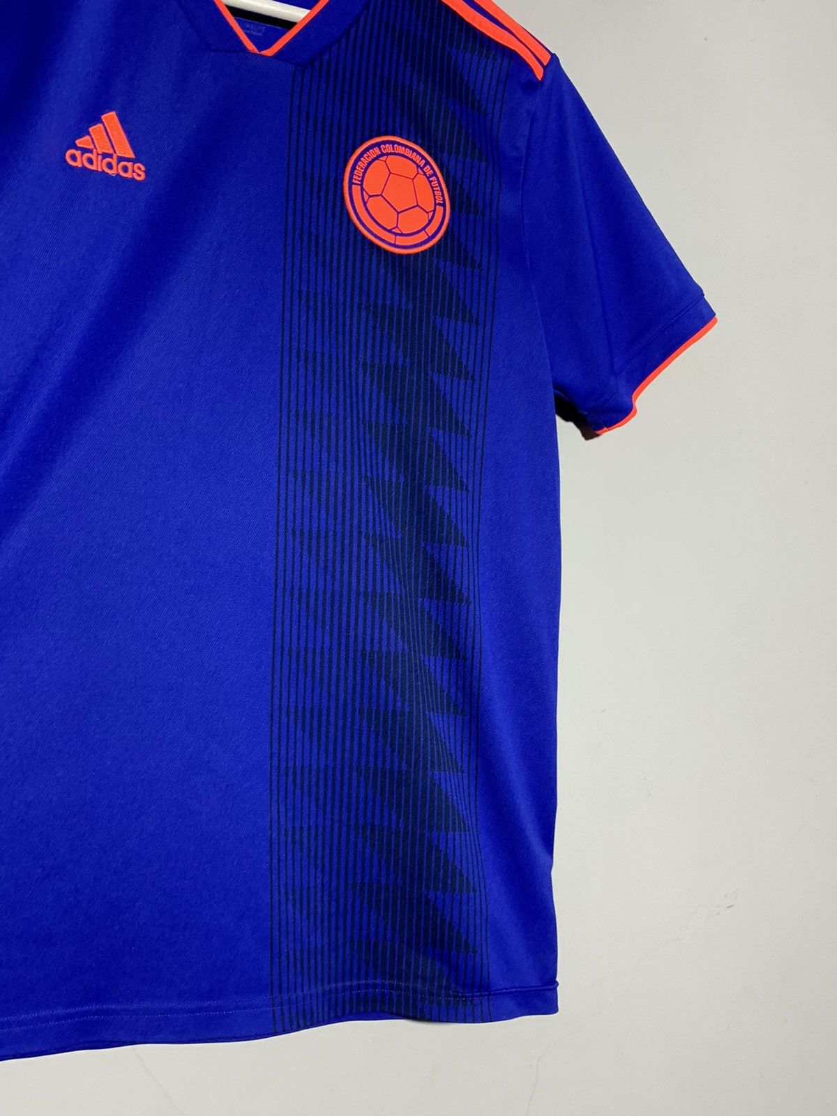Adidas Colombia Adidas 2018 Away Y2k Streetwear Football Shirt Size US M / EU 48-50 / 2 - 6 Thumbnail