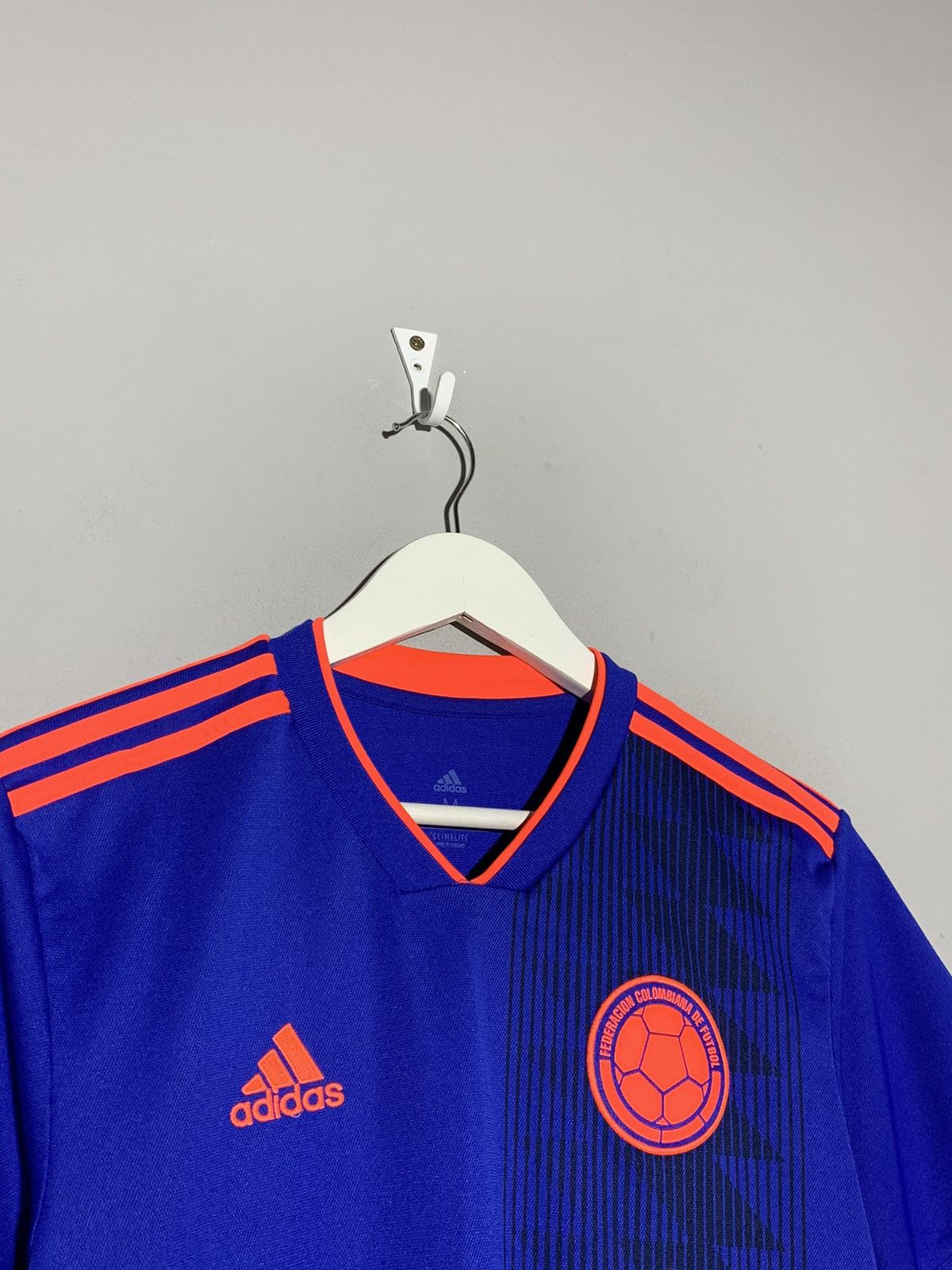 Adidas Colombia Adidas 2018 Away Y2k Streetwear Football Shirt Size US M / EU 48-50 / 2 - 3 Thumbnail