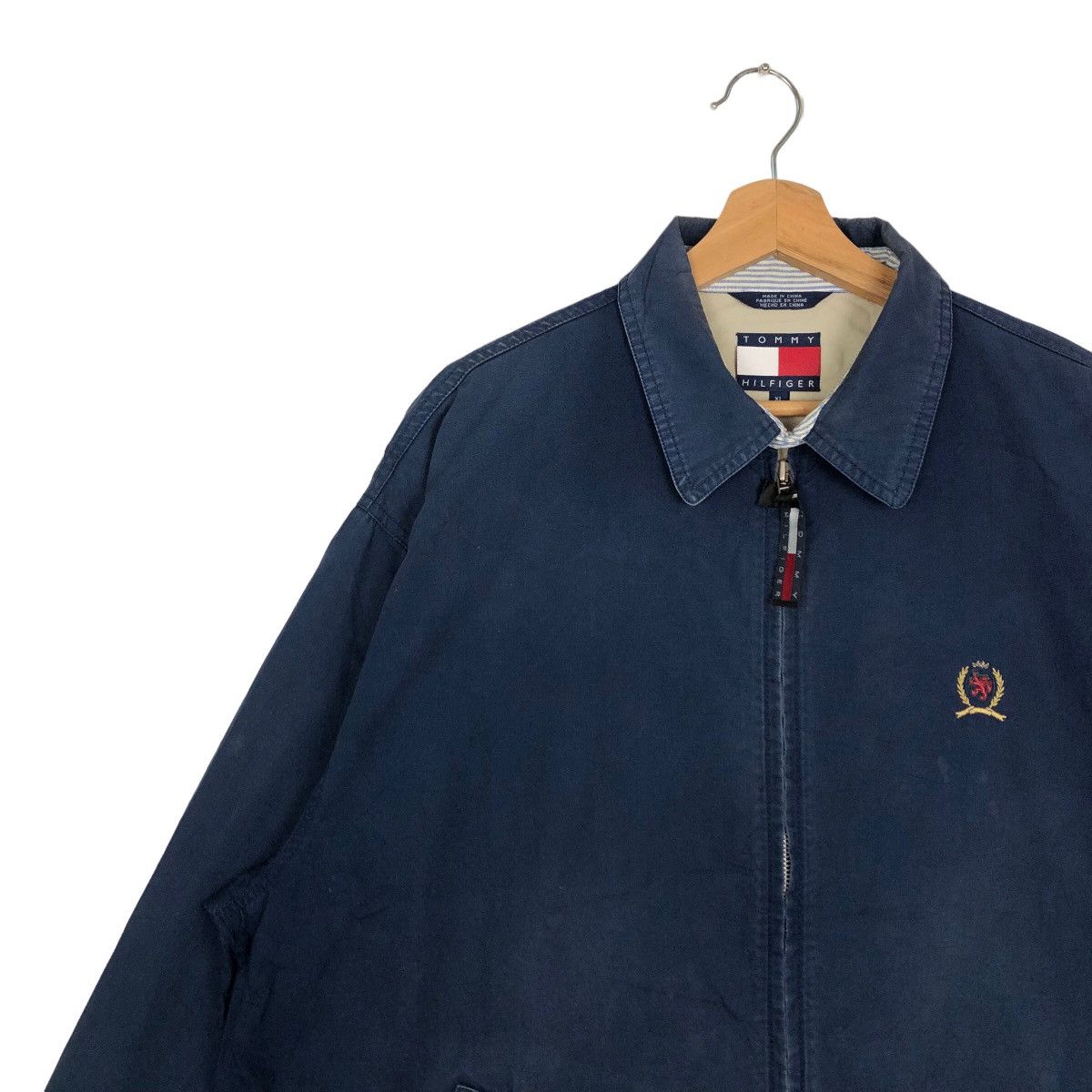 Japanese Brand VINTAGE BOMBER JACKET RARE DESIGN TOMMY HILFIGER Size US XL / EU 56 / 4 - 6 Thumbnail