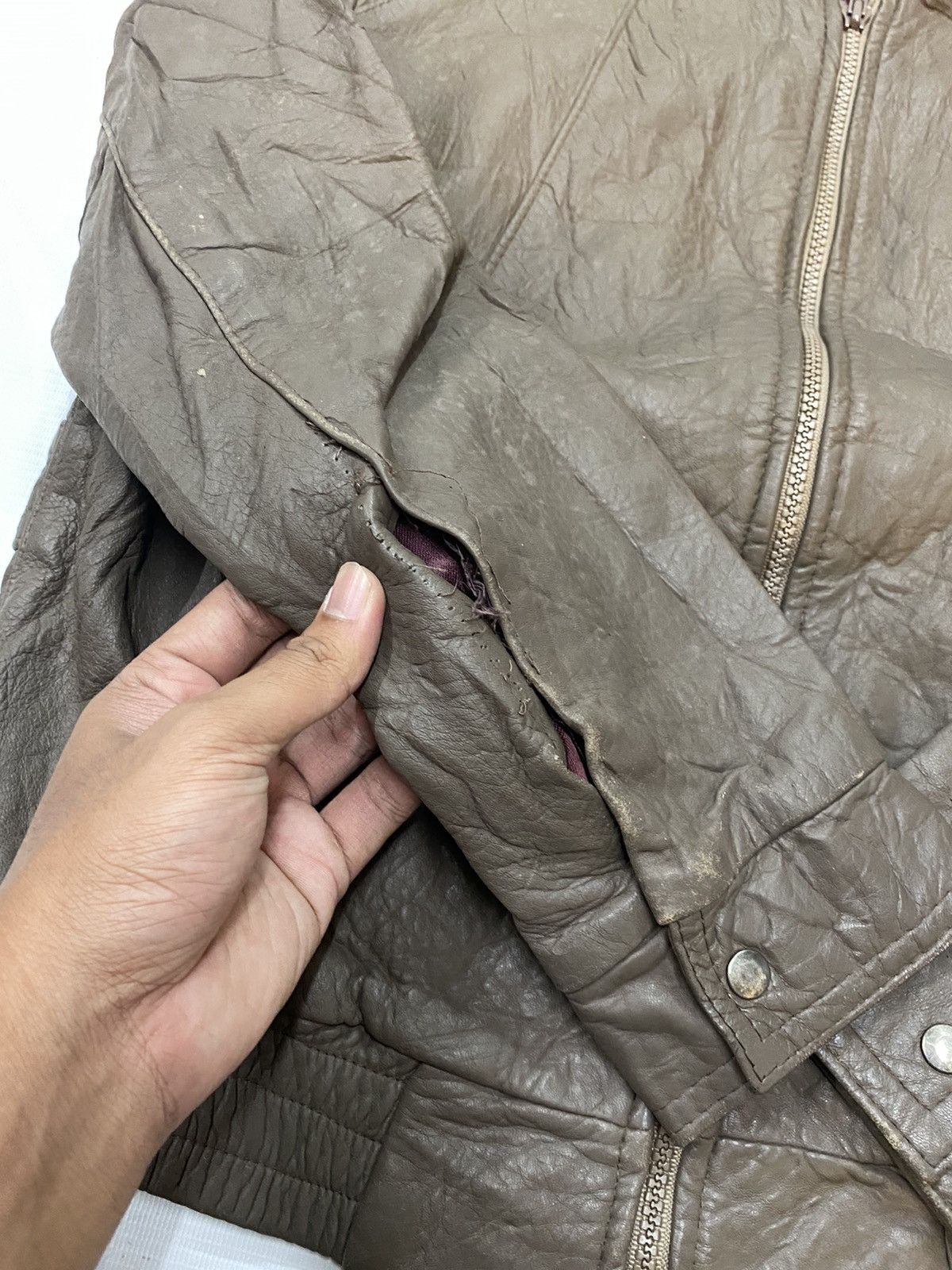 Vintage Vintage Canada Biker Leather Jacket Size US S / EU 44-46 / 1 - 5 Thumbnail