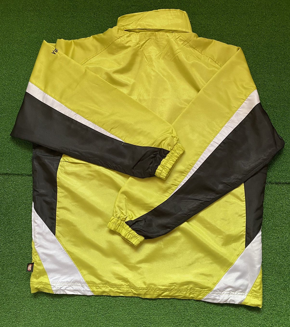 Japanese Brand YONEX TRAINING JACKET Size US XL / EU 56 / 4 - 7 Thumbnail