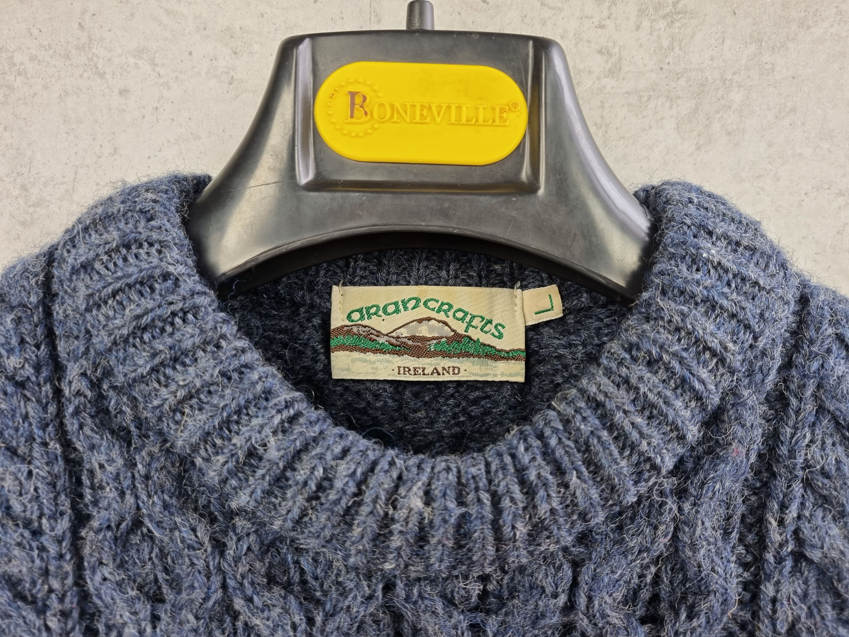Aran Crafts × Vintage 90s Aran Crafts Ireland Heavy Cable Knitted Wool Sweater Size US L / EU 52-54 / 3 - 6 Thumbnail