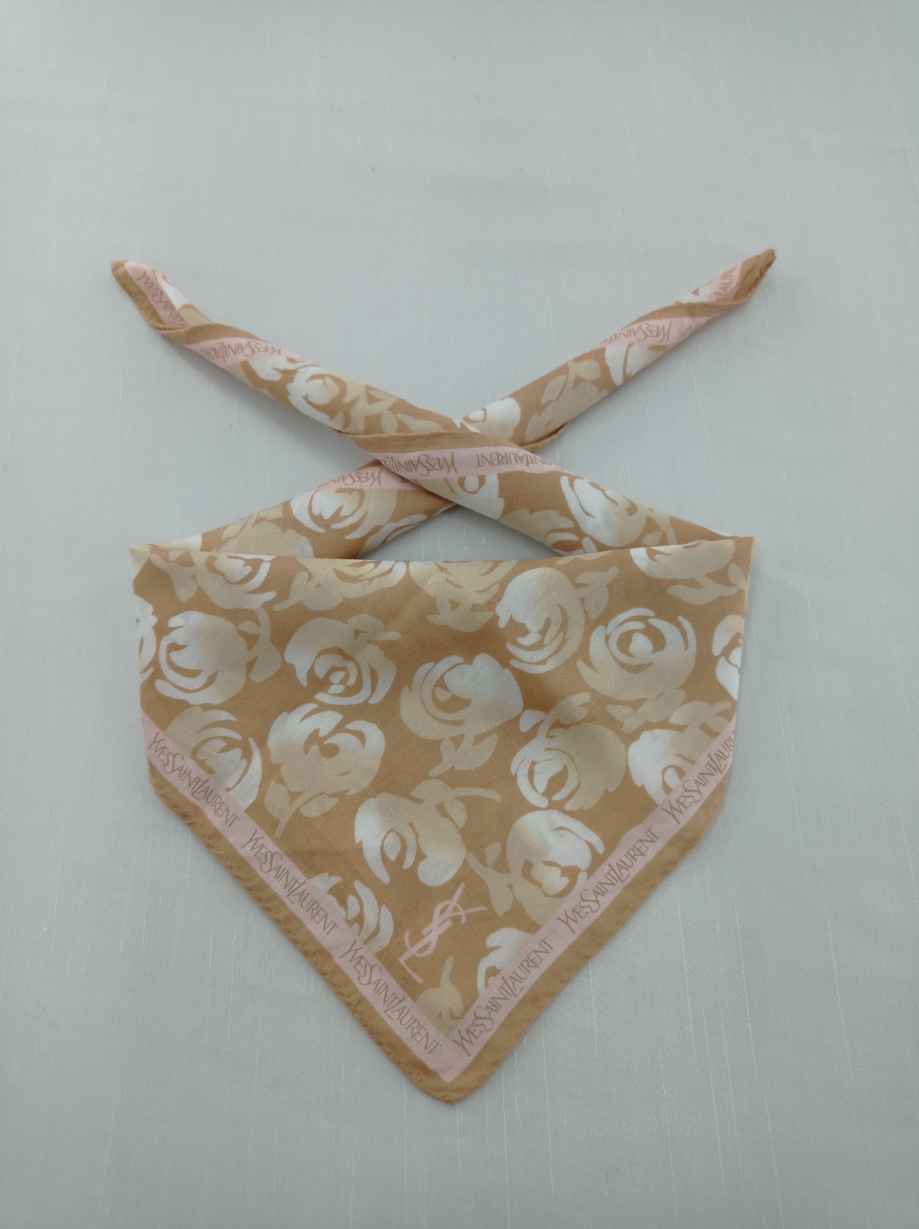 Yves Saint Laurent Vintage Yves Saints Lauren Handkerchief / Neckwear / Bandana Size ONE SIZE - 2 Thumbnail