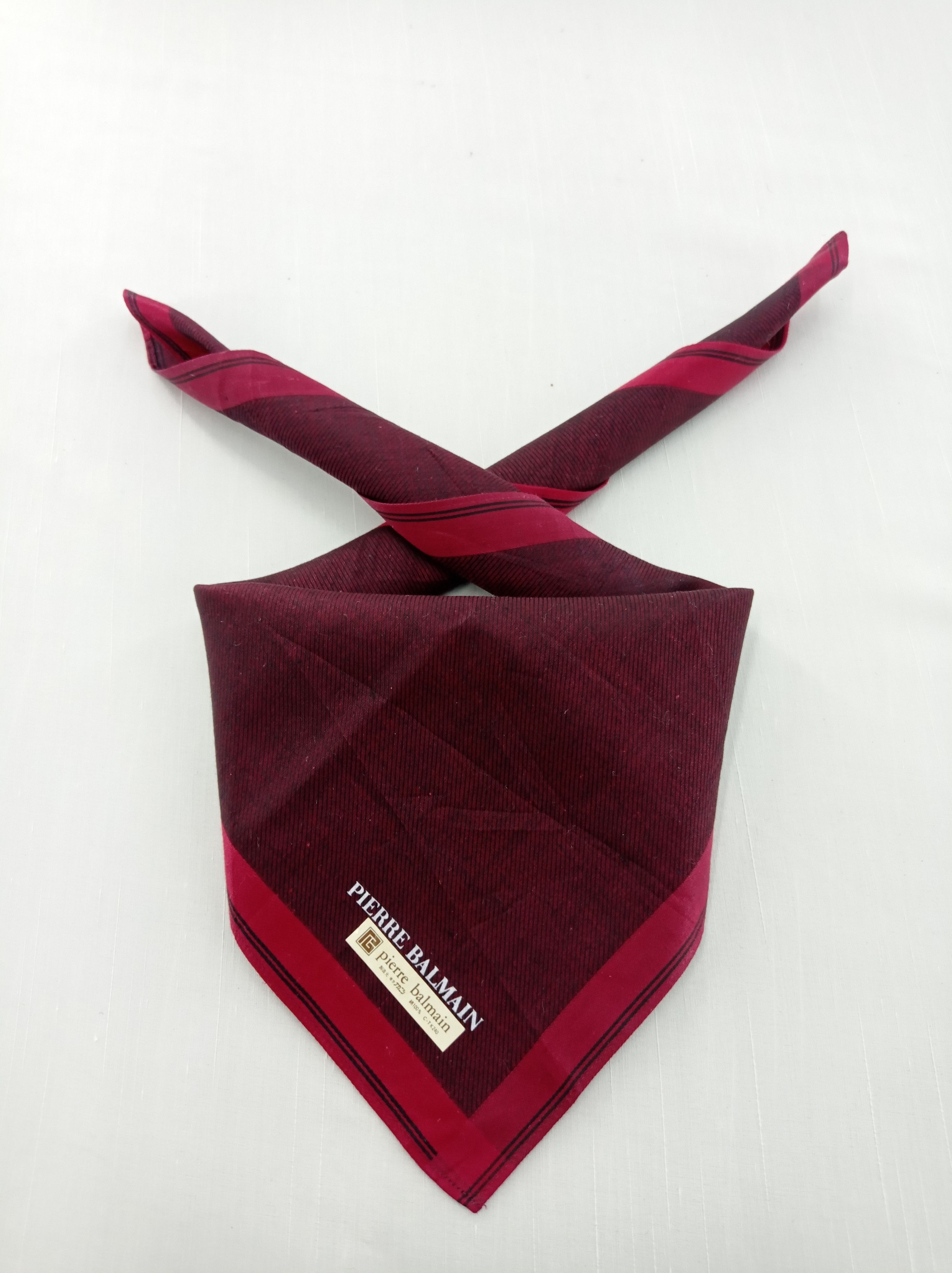 Pierre Balmain × Vintage Vintage Pierre Balmain Handkerchief / Neckwear / Bandana Size ONE SIZE - 1 Thumbnail