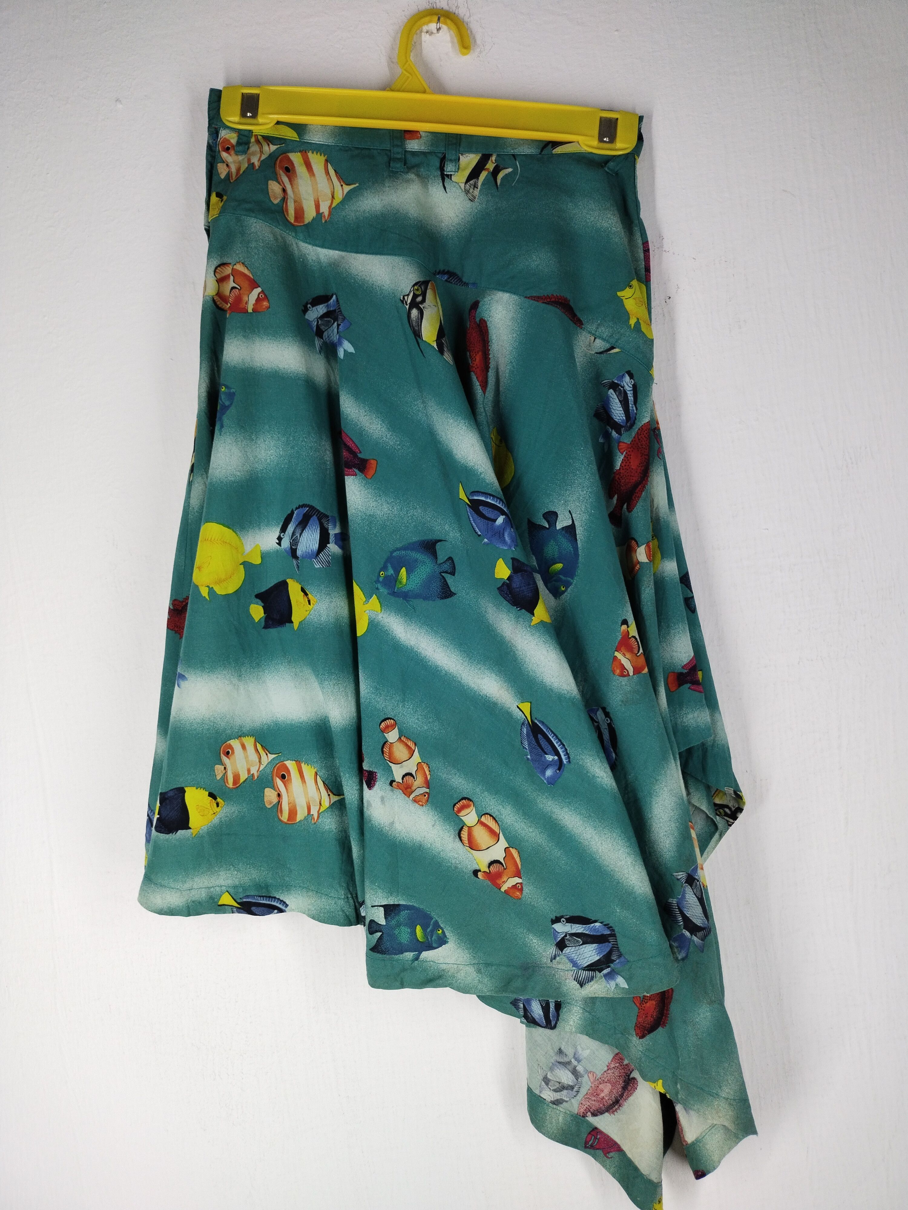 Tsumori Chisato VINTAGE FLARED MAXI SKIRT TOP HAWAII PRINT PLETHORA FISH Size 34" / US 12 / IT 48 - 2 Thumbnail