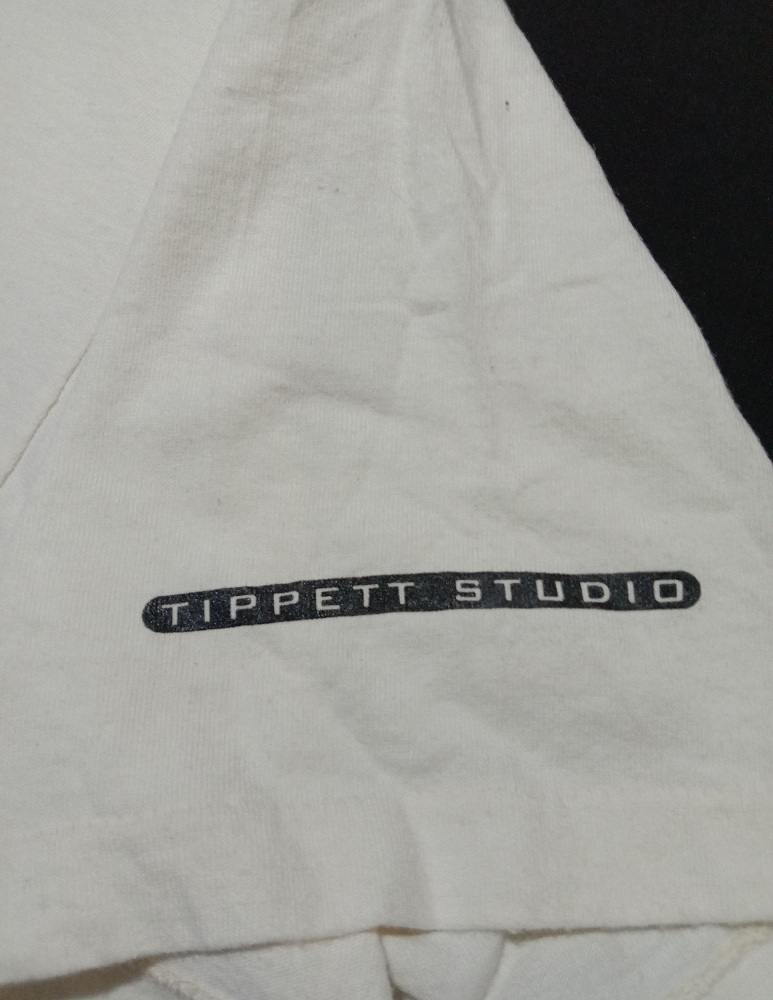 Vintage Vintage ONEITA Tippett Studio Everyone Fight Tee Size US L / EU 52-54 / 3 - 3 Thumbnail