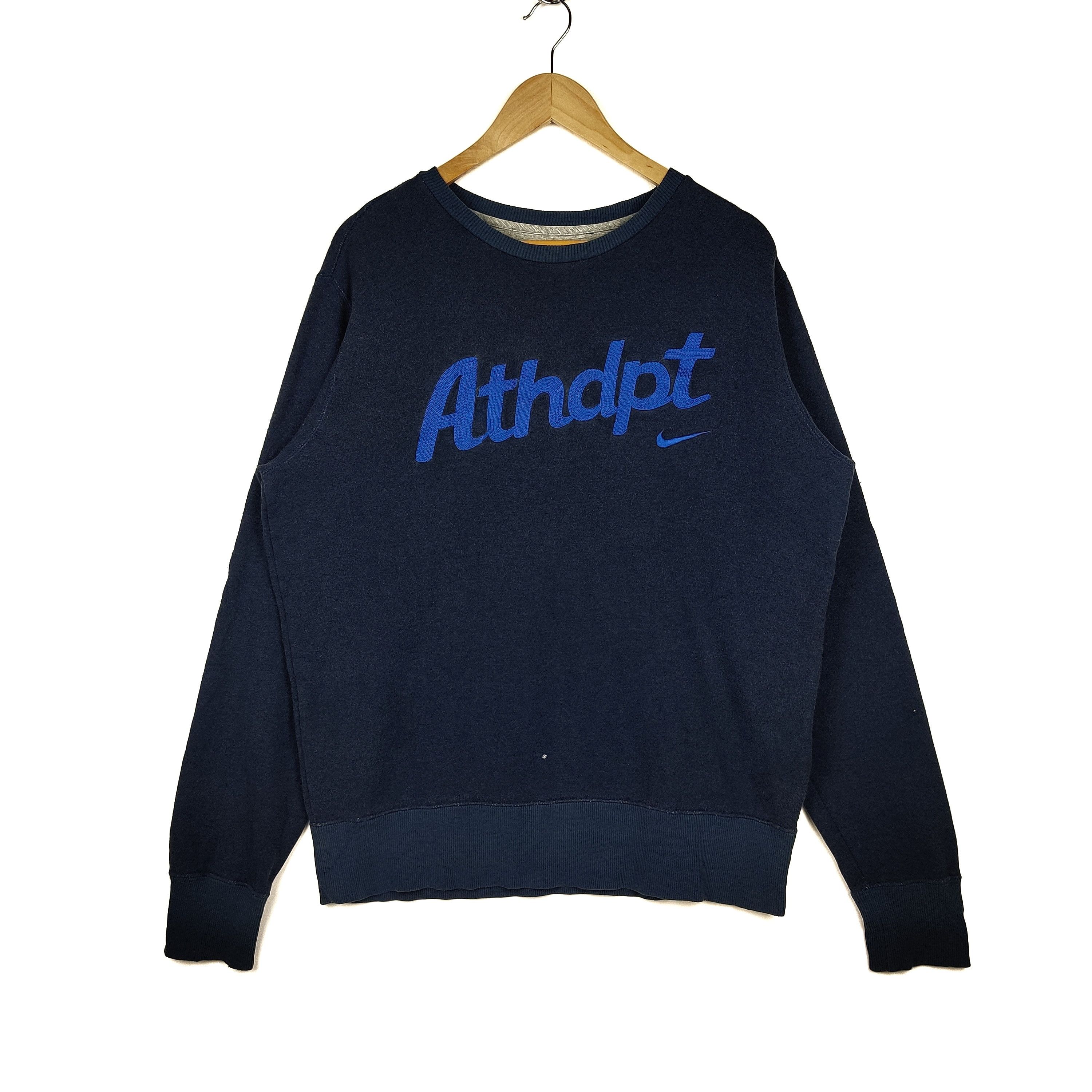 Nike Vintage Nike Athletics Dept Sweatshirt Embroidered Size US L / EU 52-54 / 3 - 1 Thumbnail