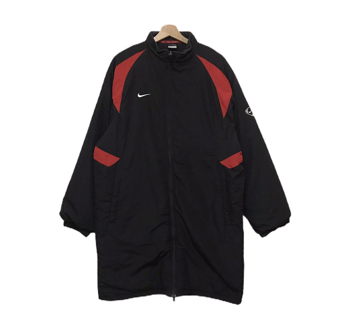 Nike VINTAGE NIKE SWOOSH BIG LOGO JACKET Size US L / EU 52-54 / 3 - 3 Thumbnail