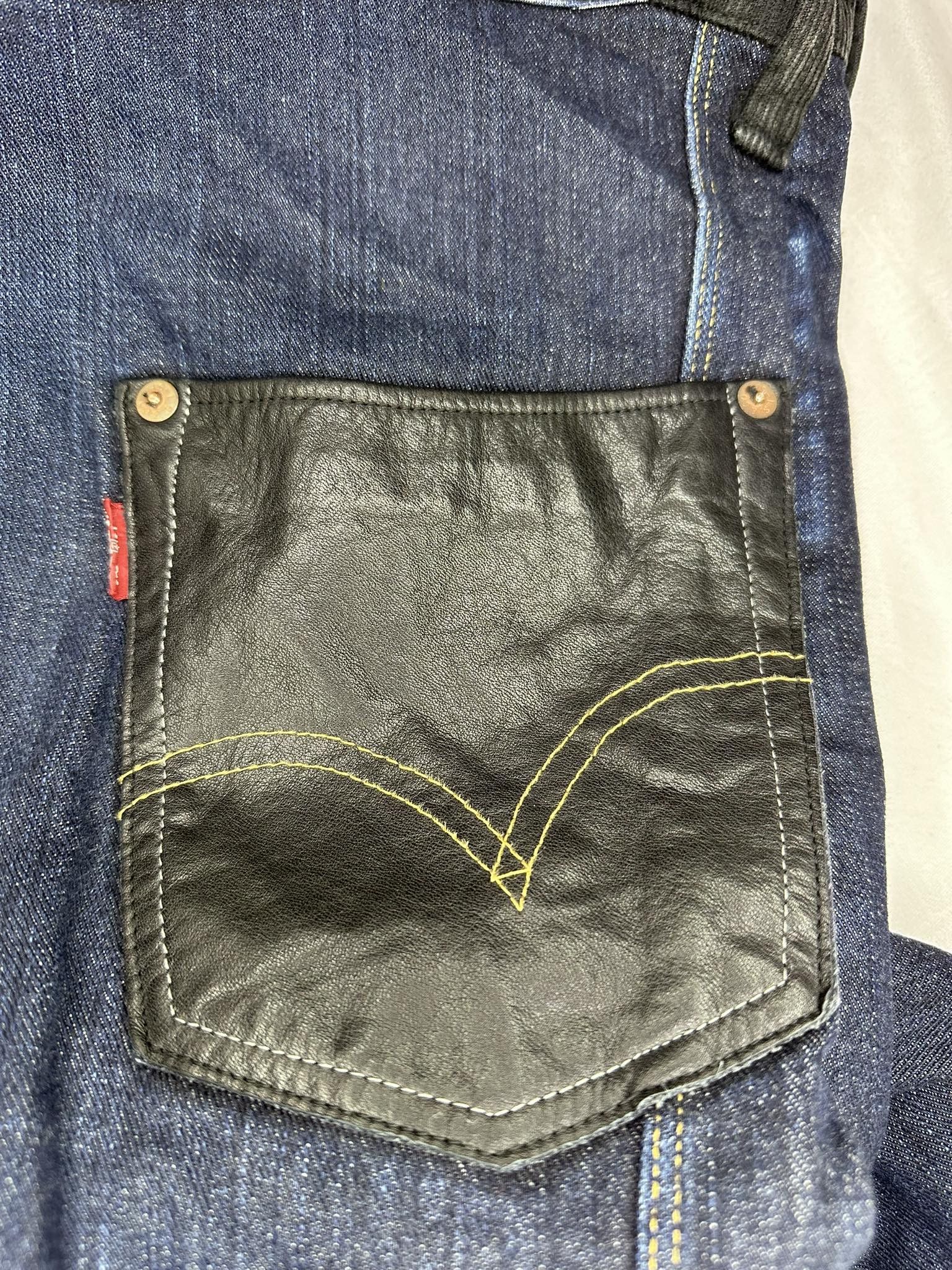 Comme des Garcons × Junya Watanabe × Levi's Junya Watanabe Man x Levi's Leather Right Pocket Jeans Size US 33 - 3 Thumbnail