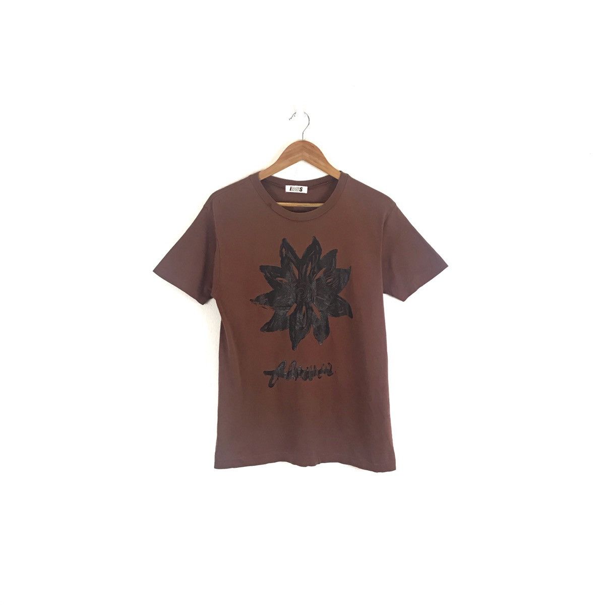 Issey Miyake Vintage Issey Miyake Brown Colour Graphic Tee Size US S / EU 44-46 / 1 - 1 Thumbnail