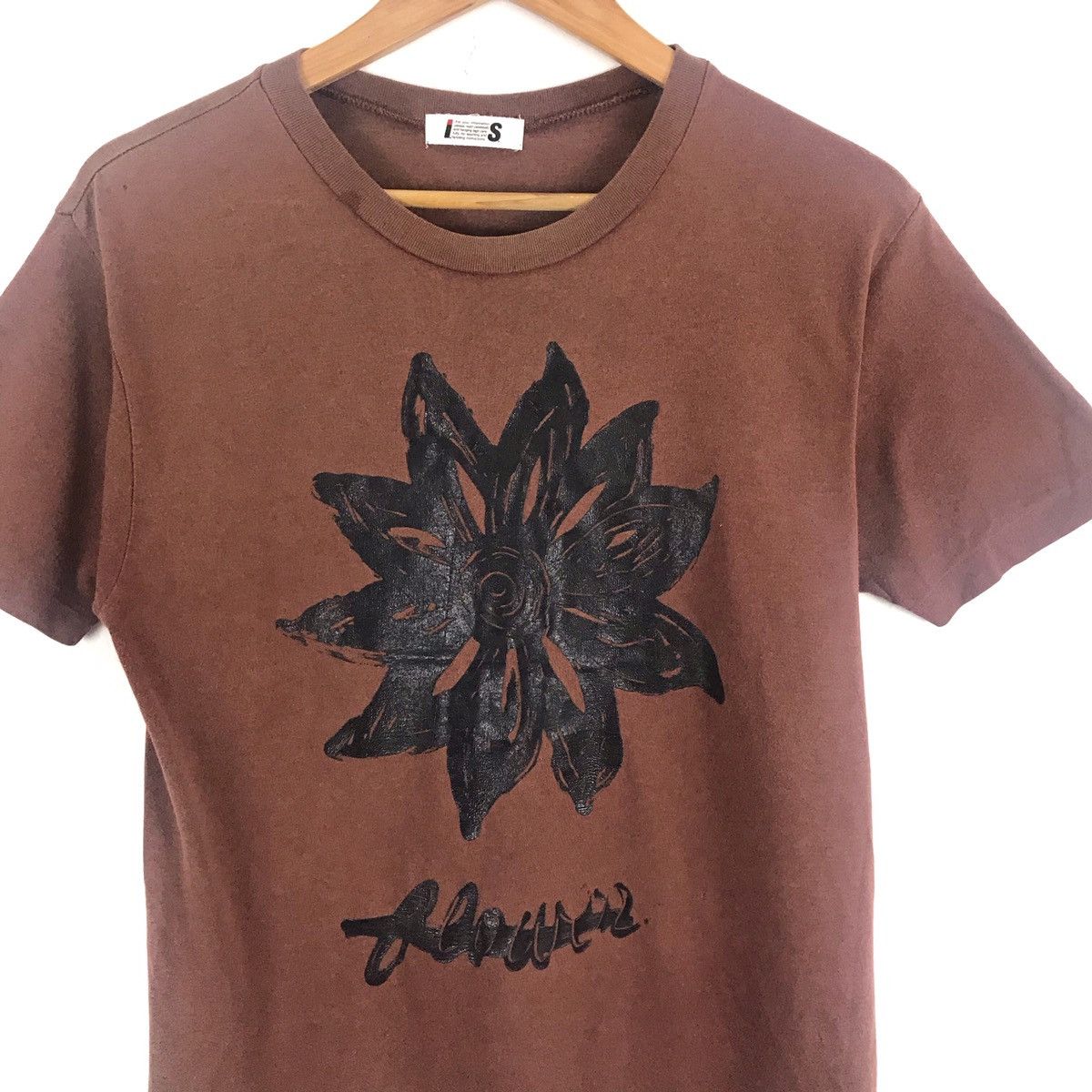Issey Miyake Vintage Issey Miyake Brown Colour Graphic Tee Size US S / EU 44-46 / 1 - 2 Thumbnail