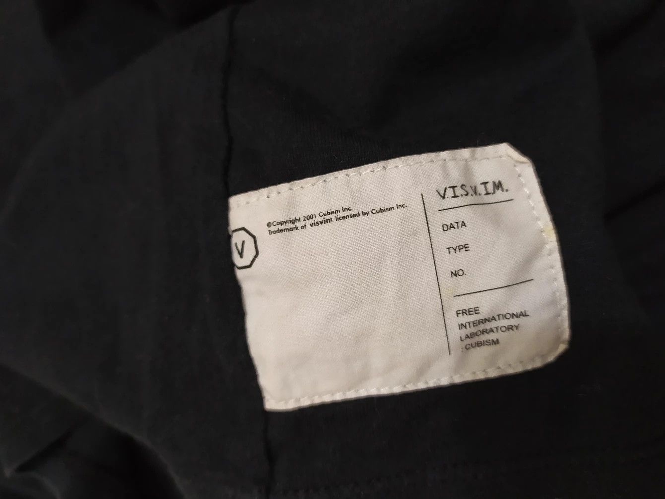Visvim Vintage Visvim Black Longsleeve Made in Japan Size US M / EU 48-50 / 2 - 11 Thumbnail