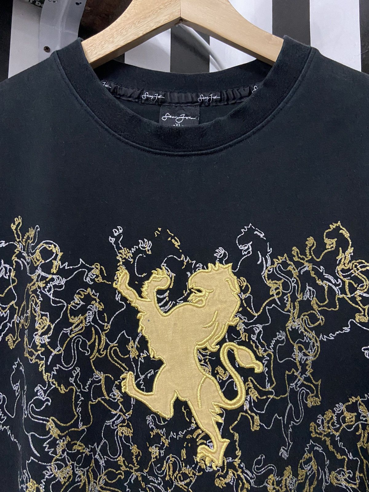 Sean John × Vintage Vintage Sean John Embroidered Tshirt Size US L / EU 52-54 / 3 - 6 Thumbnail