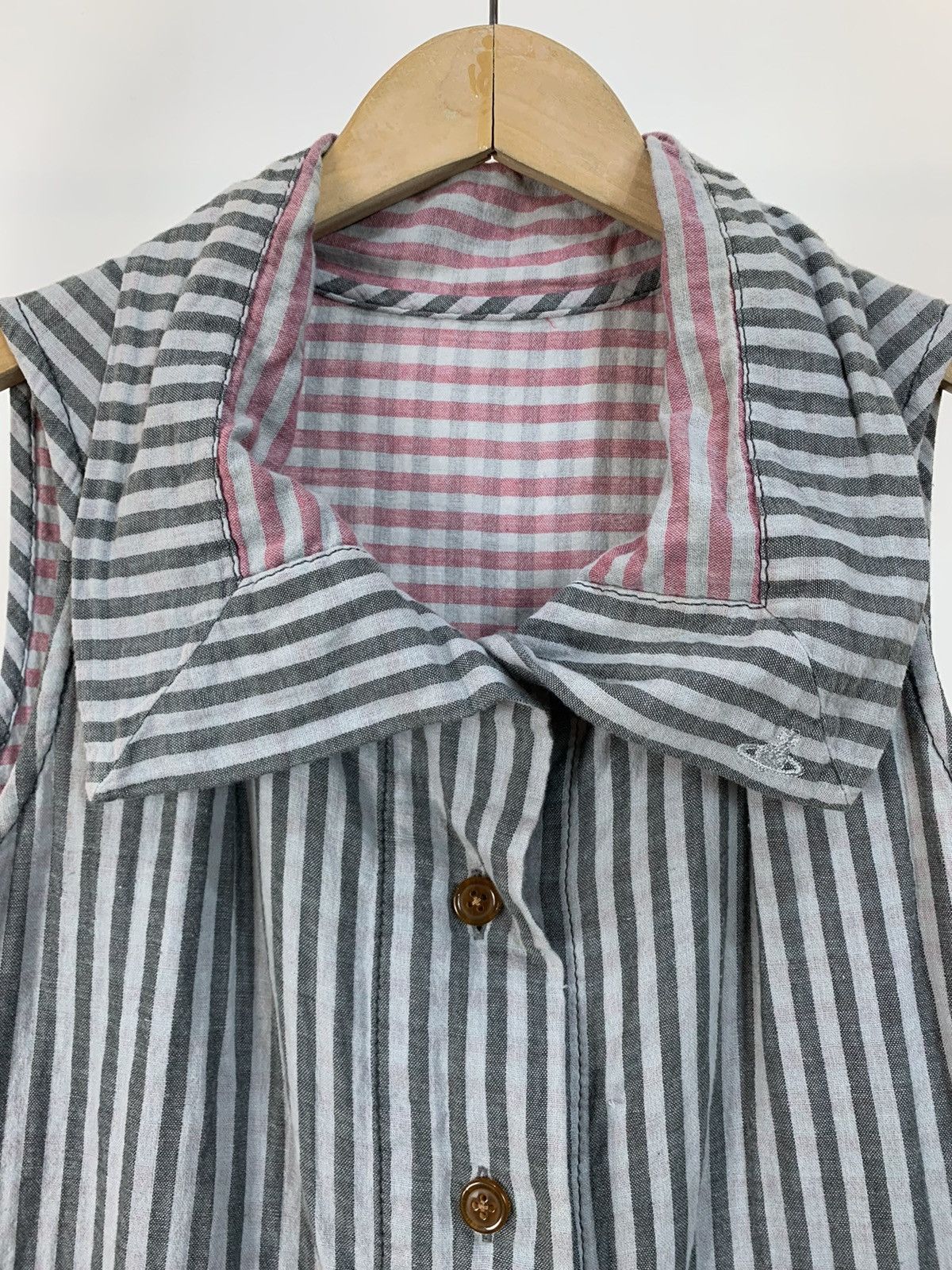 Vivienne Westwood Vivienne Westwood Striped Vest Shirt Size XS / US 0-2 / IT 36-38 - 14 Thumbnail