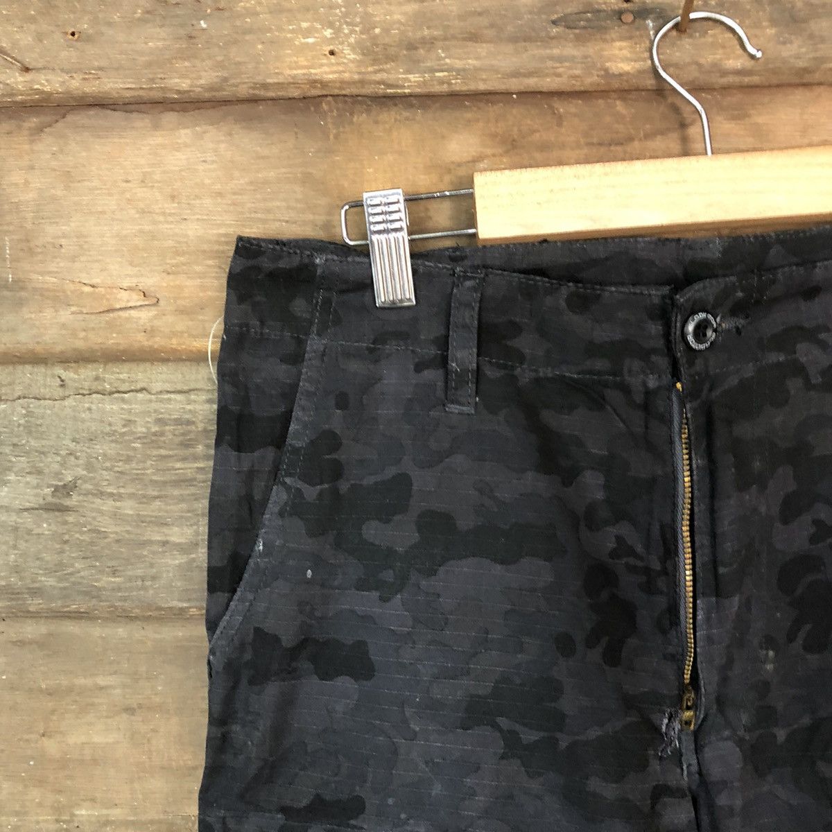 Japanese Brand Gladiotor Grey camo multi pocket utility Cargo Pants #7062 Size US 28 / EU 44 - 4 Thumbnail