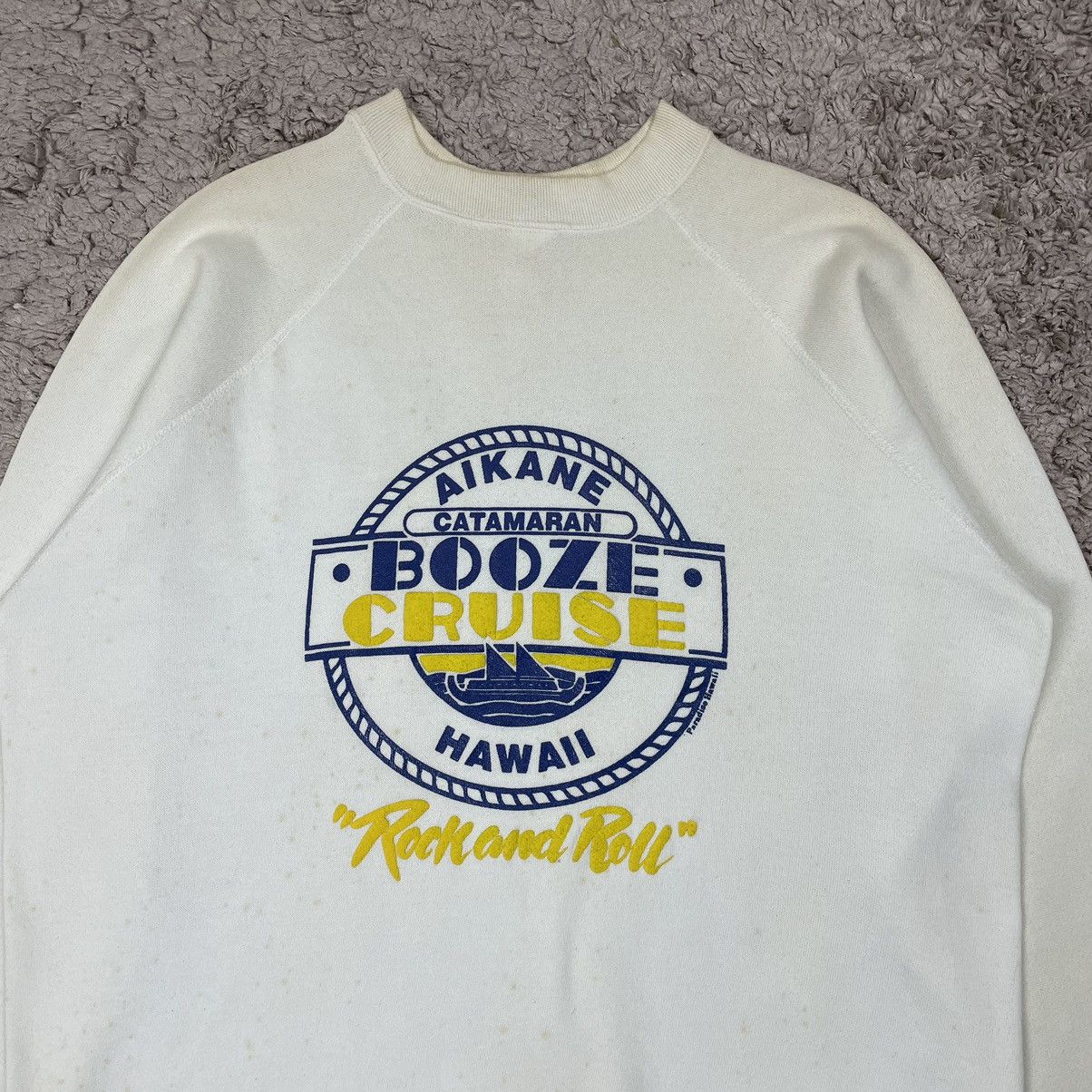 Vintage Vintage 80's Paradise Hawaii Booze Cruise Sweatshirt Size US XL / EU 56 / 4 - 5 Thumbnail