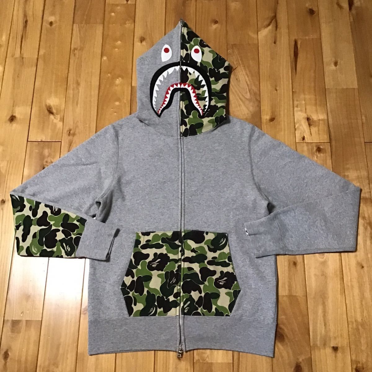 Bape 🔥NW 20th Anniversary🔥 ABC camo Shark full zip hoodie BAPE Size US S / EU 44-46 / 1 - 2 Thumbnail