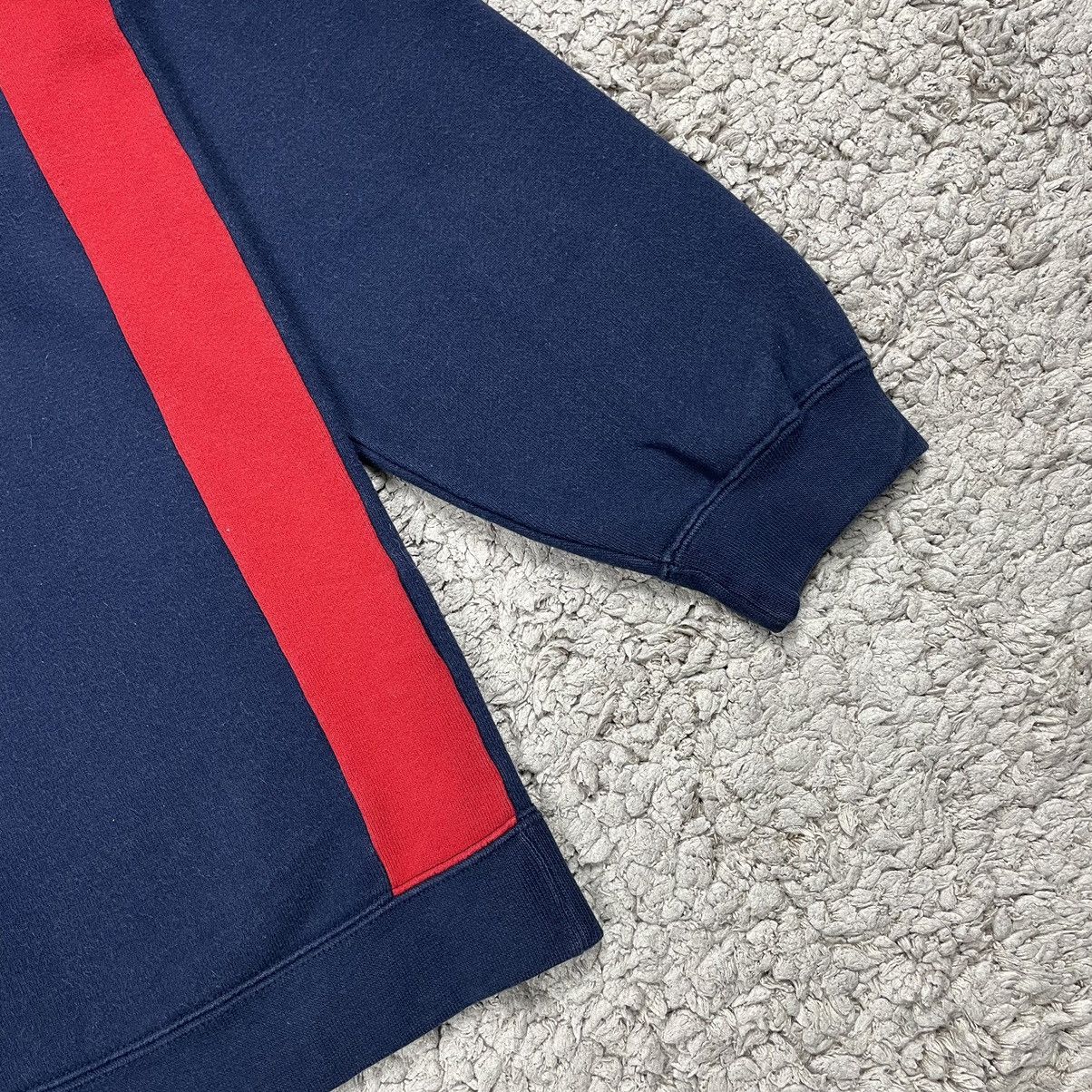 Quiksilver Vintage Quiksilver Centre Logo Hoodie Size US L / EU 52-54 / 3 - 11 Thumbnail