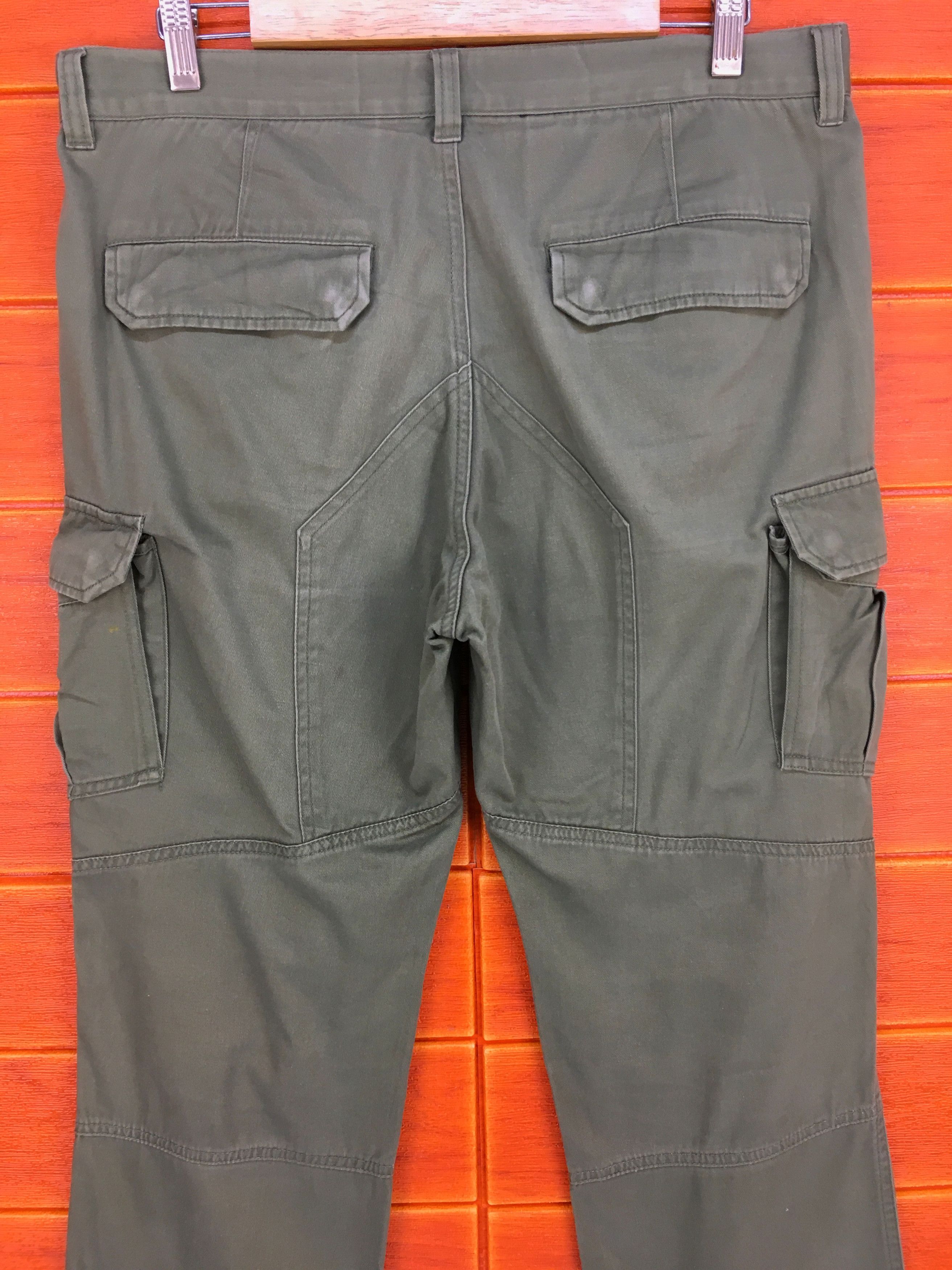 Japanese Brand TAKEO KIKUCHI Olive Green Military Tactical Cargo Pants Size US 35 - 11 Thumbnail