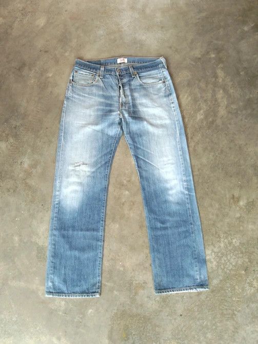 image of Levis x Vintage Levi's 501 Faded Distressed Jeans 34X31 in Faded Blue, Men's