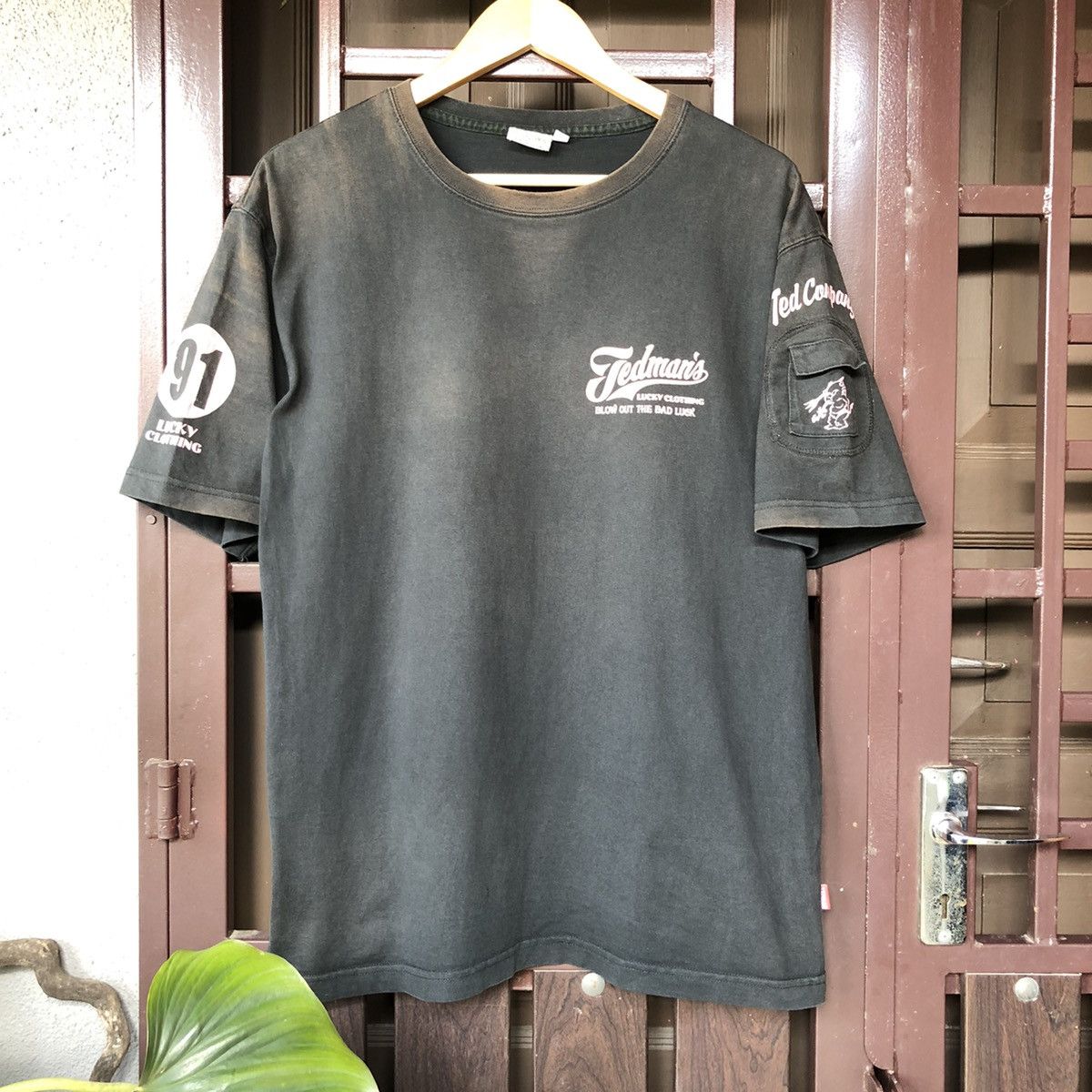 Vintage Faded Ted Company Devils Equipment Tshirt Size US XL / EU 56 / 4 - 7 Thumbnail
