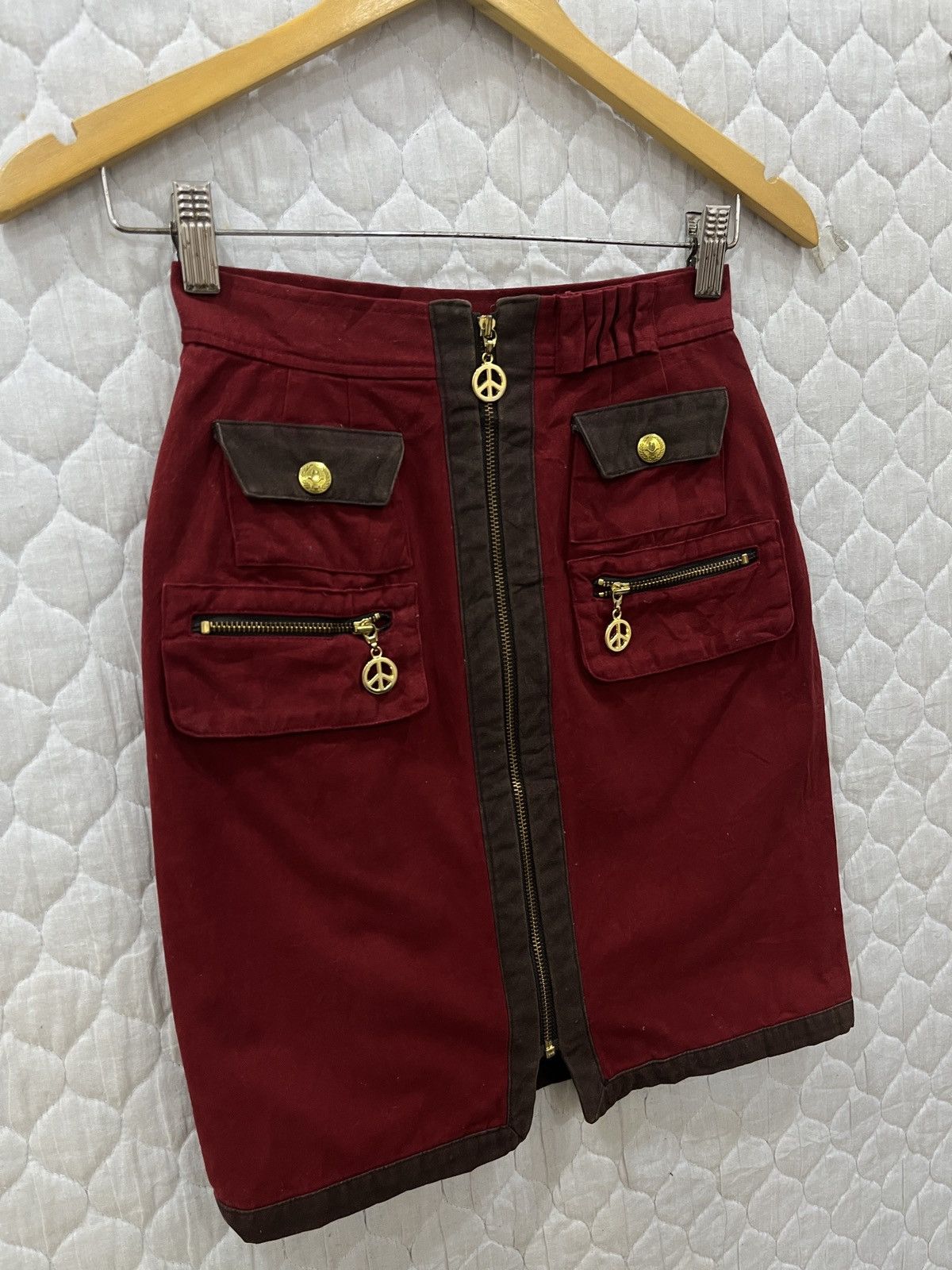 Moschino (Ggg). MOSCHINO MULTI POCKET HYPEBEAST SKIRT Size 24" / US 00 / IT 34 - 3 Thumbnail