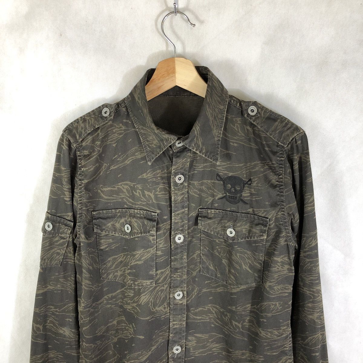 Hysteric Glamour Hysteric Glamour Tiger Camo Skull Army Utility Shirt Size US M / EU 48-50 / 2 - 2 Thumbnail