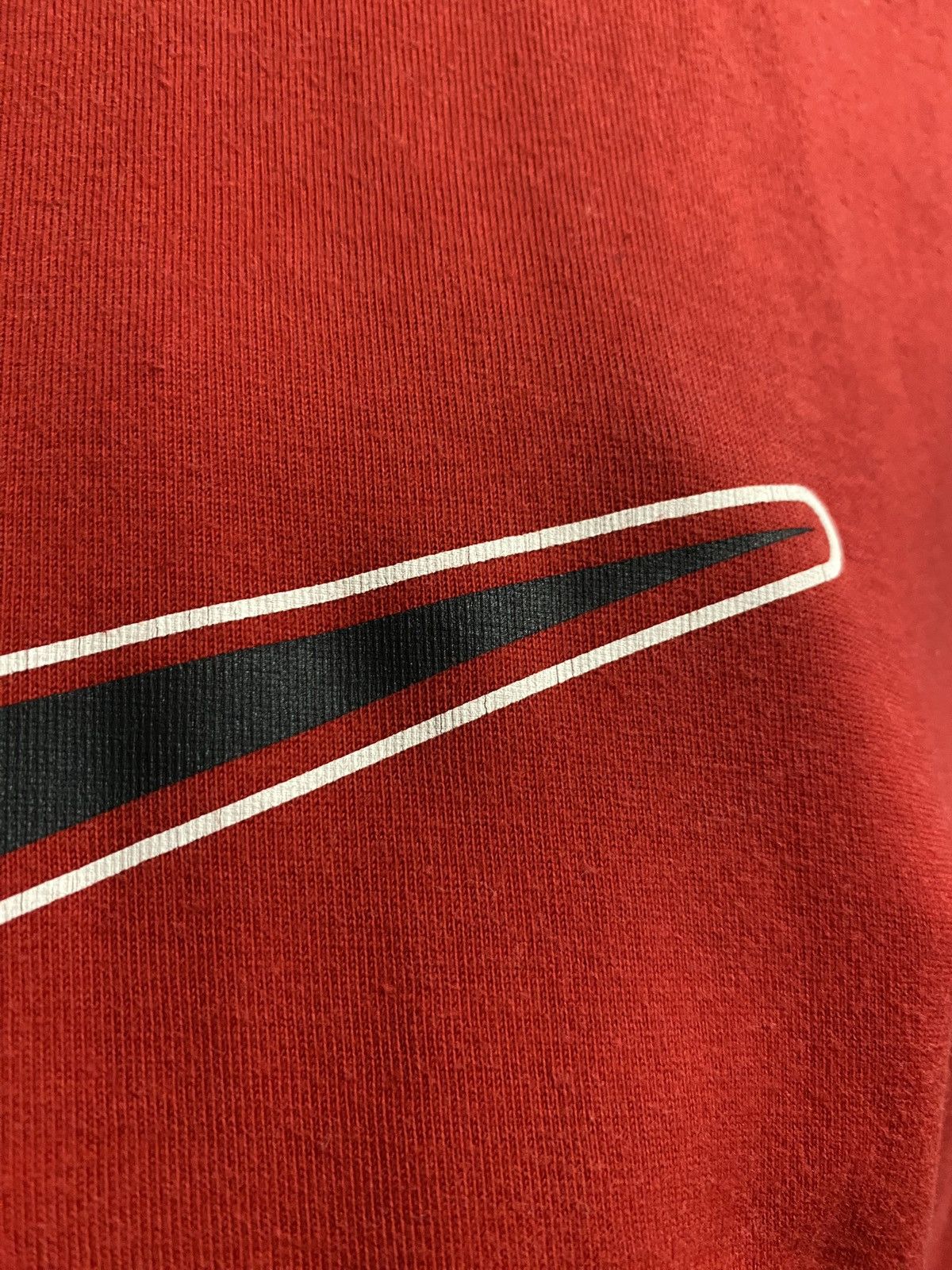 Nike × Vintage Rare Vintage T-Shirt Nike Big Logo Centr Swoosh. Drill Y2K Size US M / EU 48-50 / 2 - 6 Thumbnail