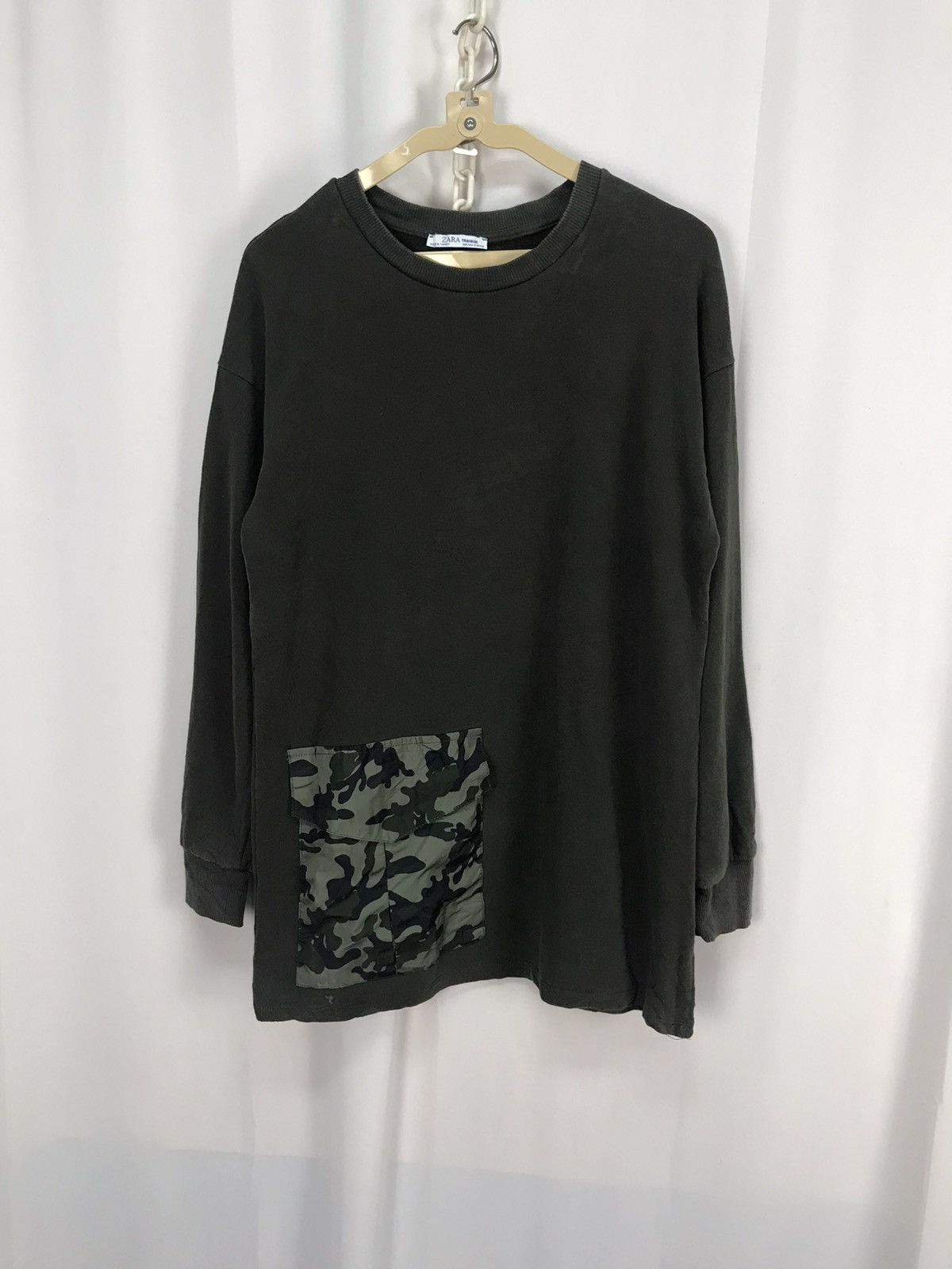 Zara Zara trafaluc sweatshirt single camo pocket Size US S / EU 44-46 / 1 - 6 Thumbnail