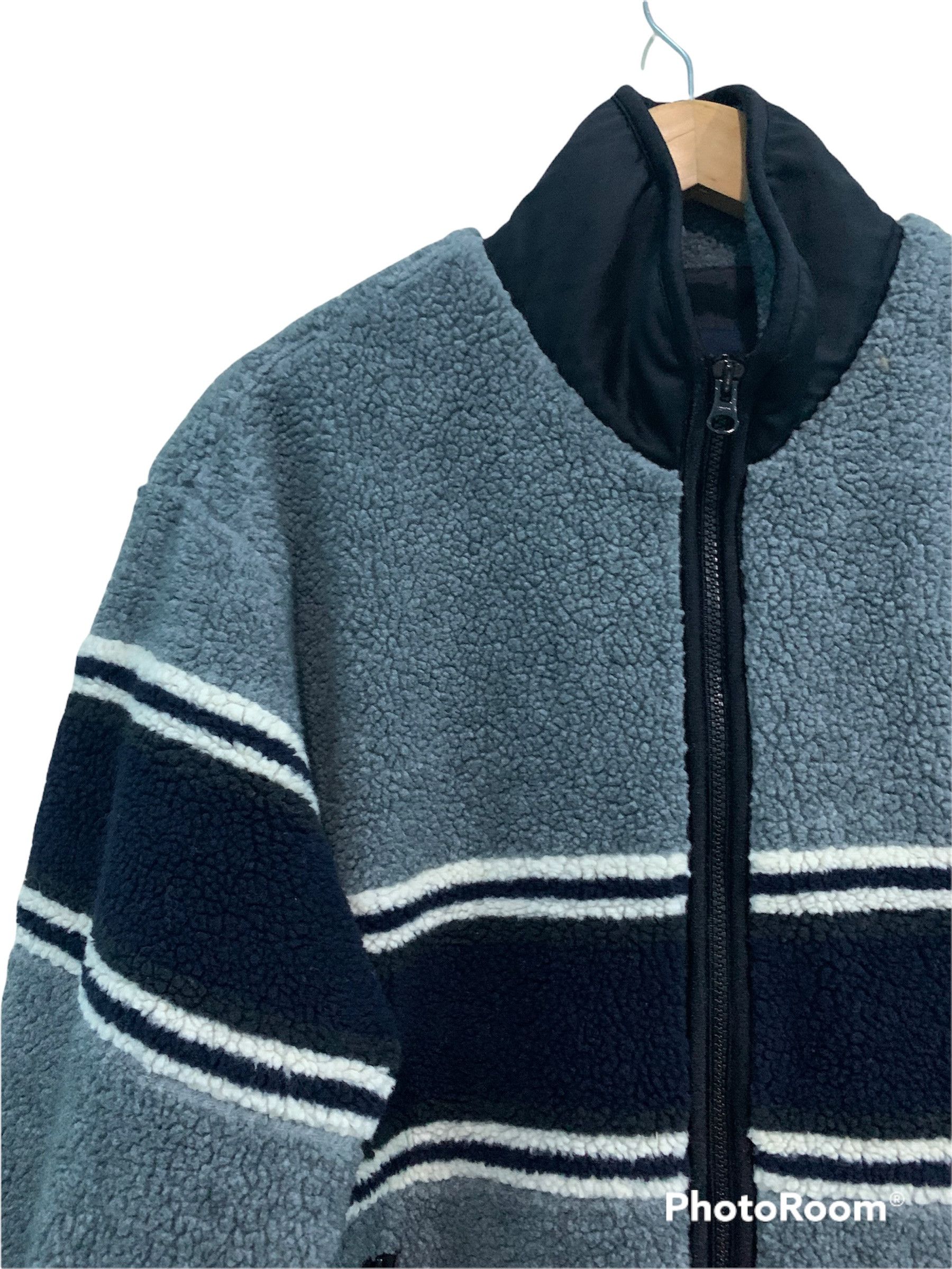 Japanese Brand × Uniqlo × Vintage Uniqlo Sherpa Fleence Multicolour Zip Up Jacket Size US S / EU 44-46 / 1 - 3 Thumbnail