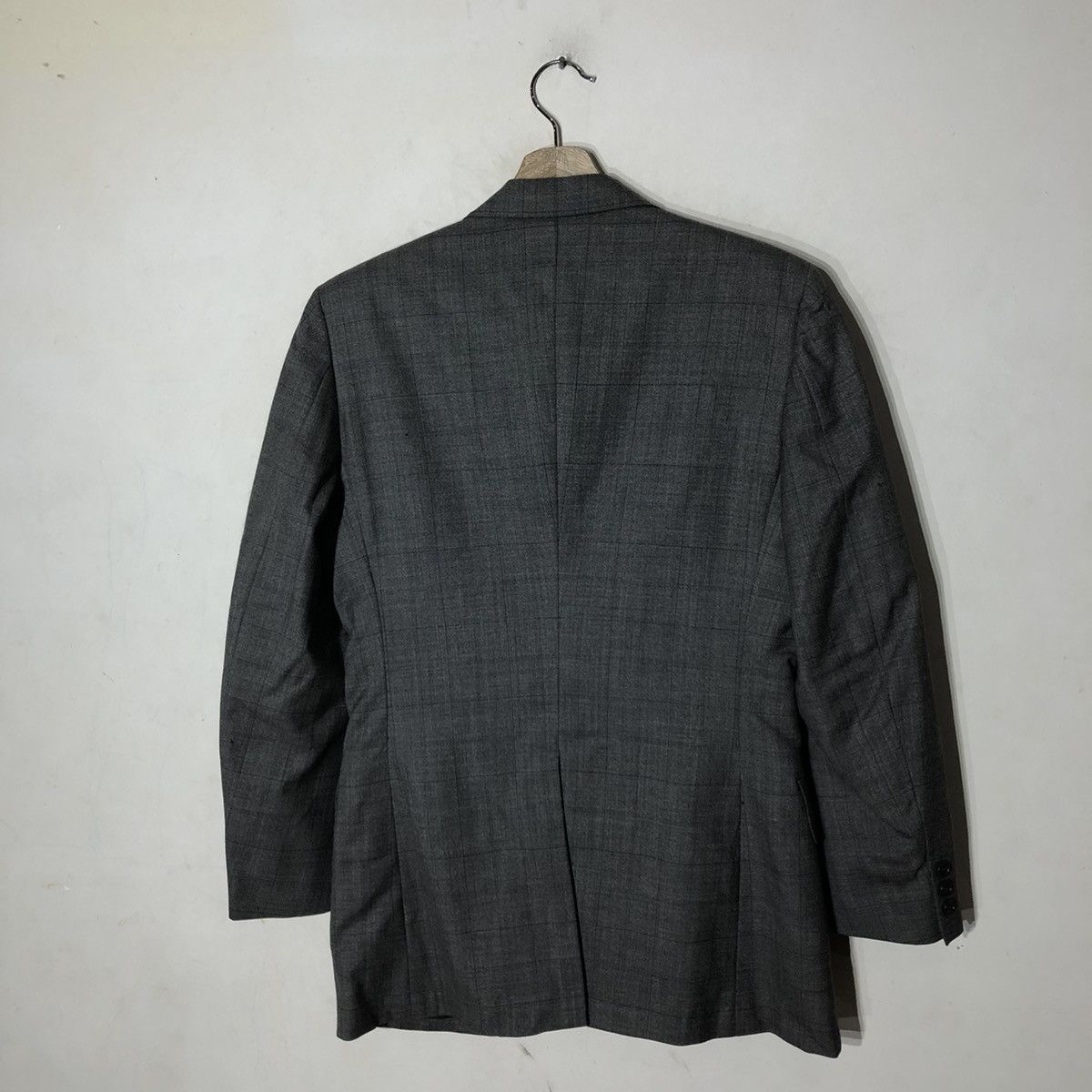 Burberry BURBERRYS STYLED AND DESIGNED IN ENGLAND Size US M / EU 48-50 / 2 - 7 Thumbnail