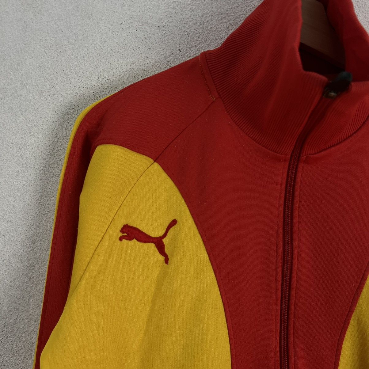 Japanese Brand VINTAGE PUMA JAPAN ZIPPER JACKET Size US S / EU 44-46 / 1 - 4 Thumbnail