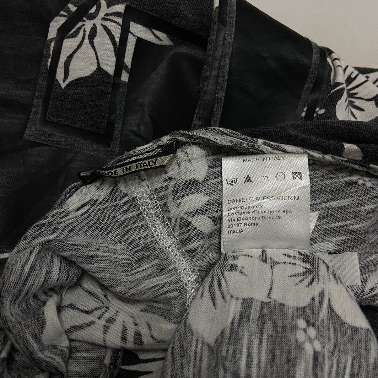 Daniele Alessandrini Daniele alessandrini floral tshirt Size US L / EU 52-54 / 3 - 4 Thumbnail