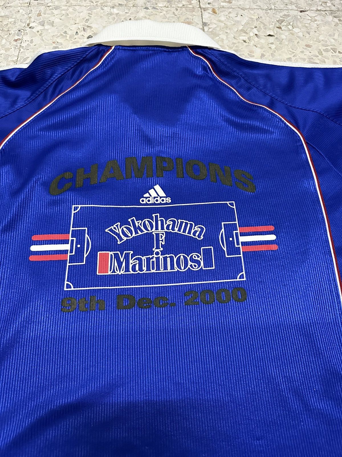 Adidas Vintage Adidas 2000 Yokohama marinos Jersey Champions J1 Size US L / EU 52-54 / 3 - 7 Thumbnail