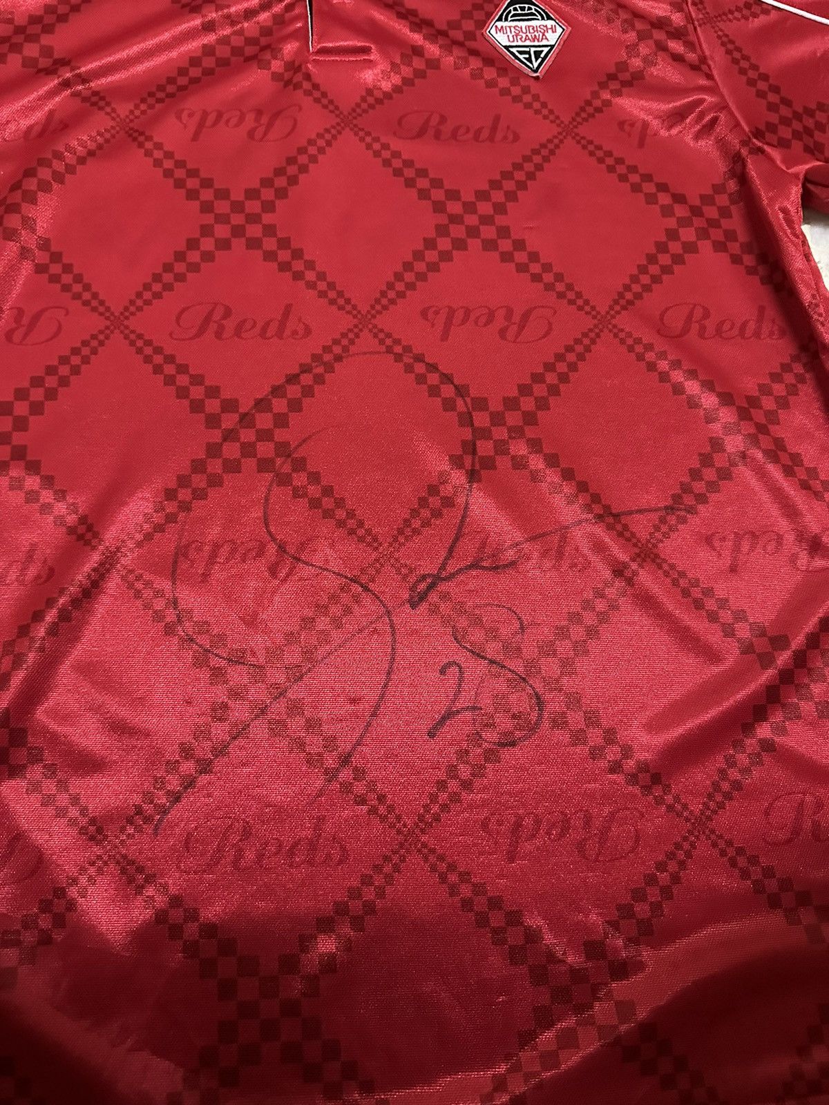 Vintage Vintage 1997/98 Red Diamond Uruwa Mitsubishi Jersey J League Size US L / EU 52-54 / 3 - 7 Thumbnail