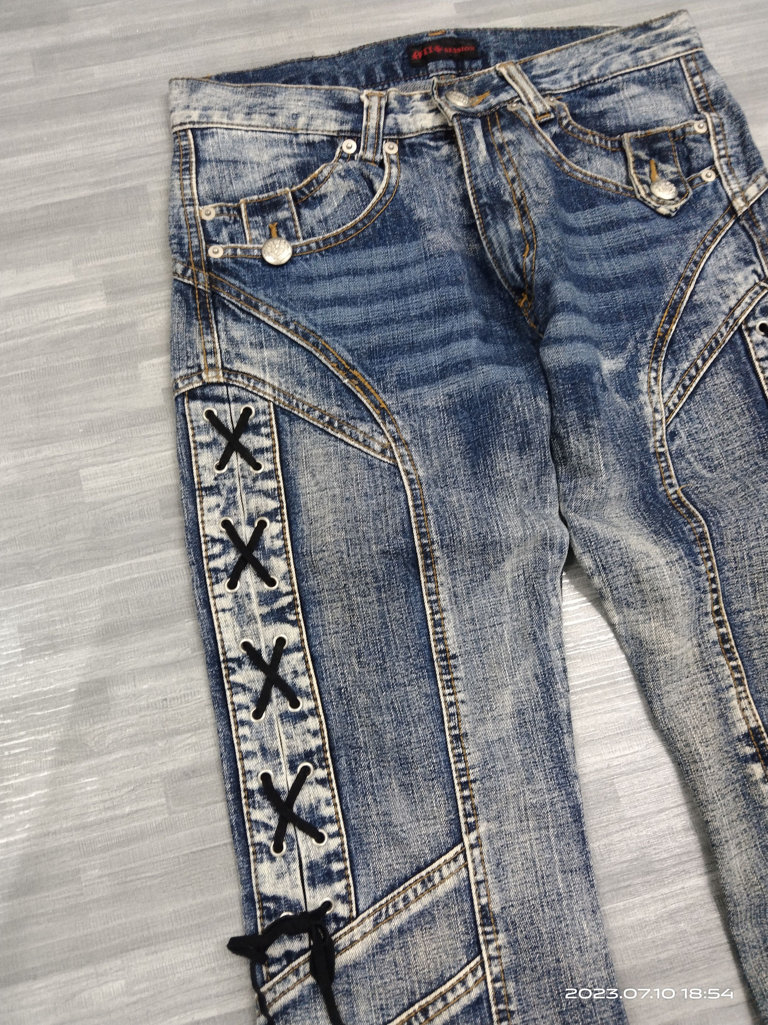 Japanese Brand FLARE SICK WASHED SESSION DENIM PANTS Size US 28 / EU 44 - 6 Thumbnail