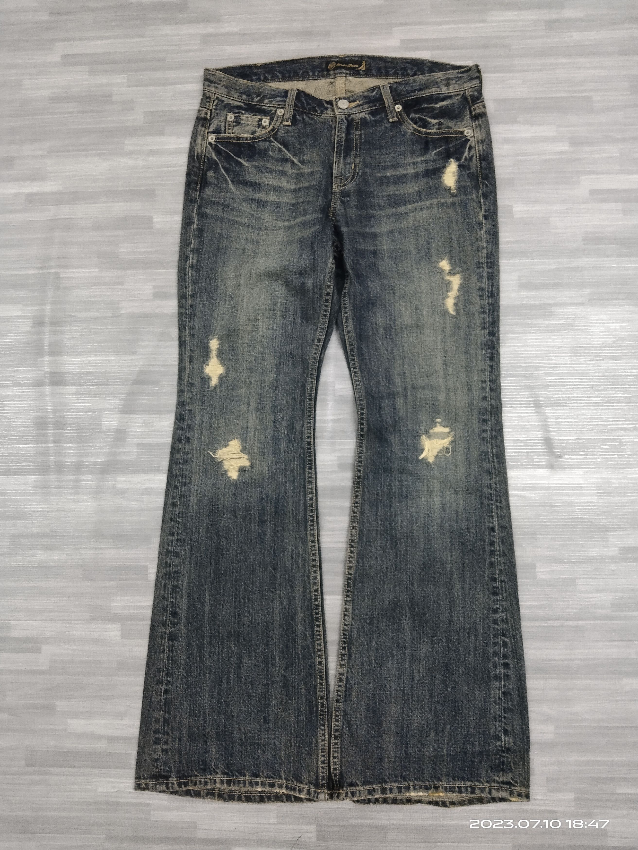 Japanese Brand FLARE SICK RIPED ORIRIN DENIM PANTS Size US 30 / EU 46 - 2 Thumbnail